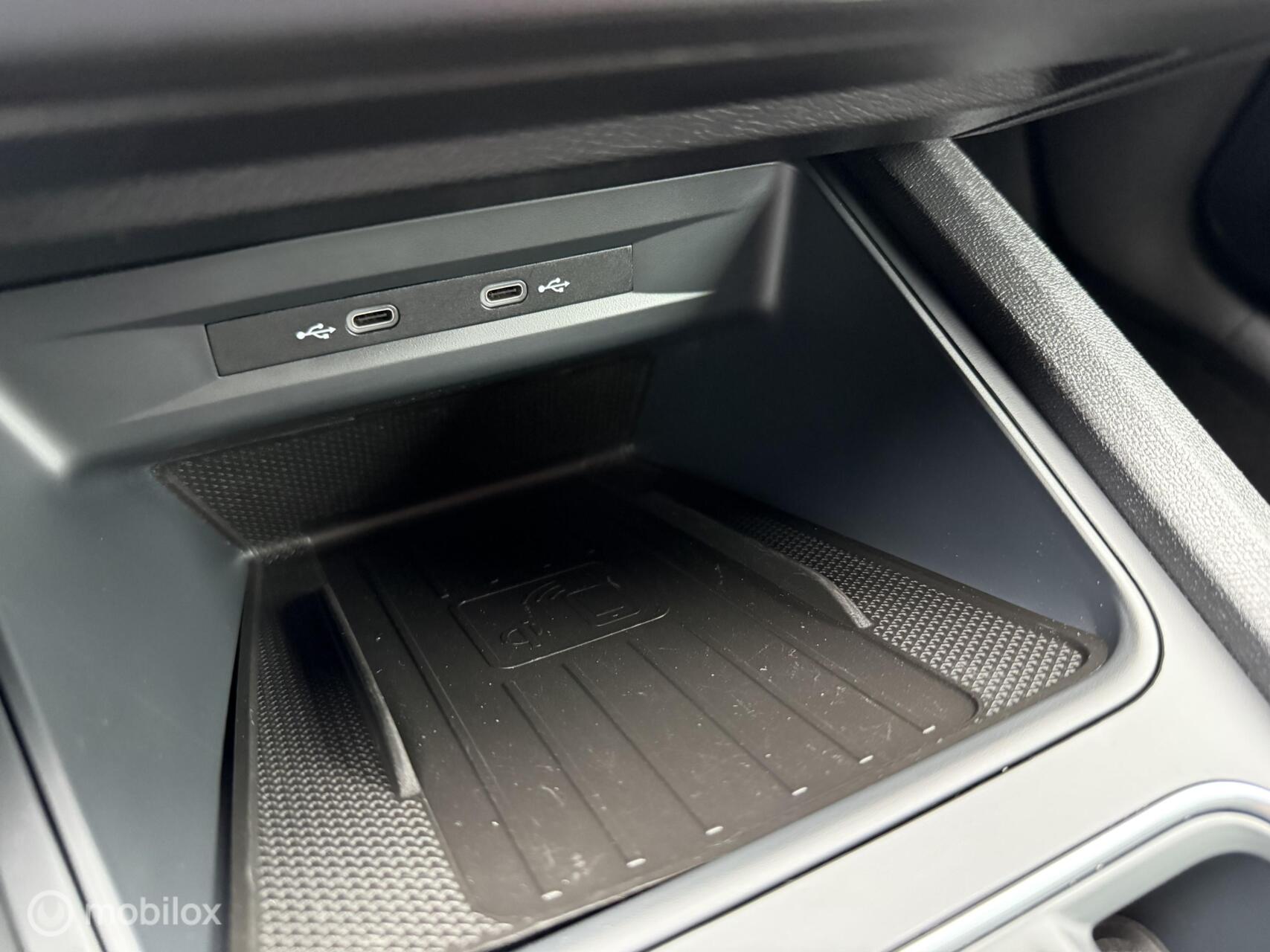 Foto van Seat Seat Leon SP E-hybrid150