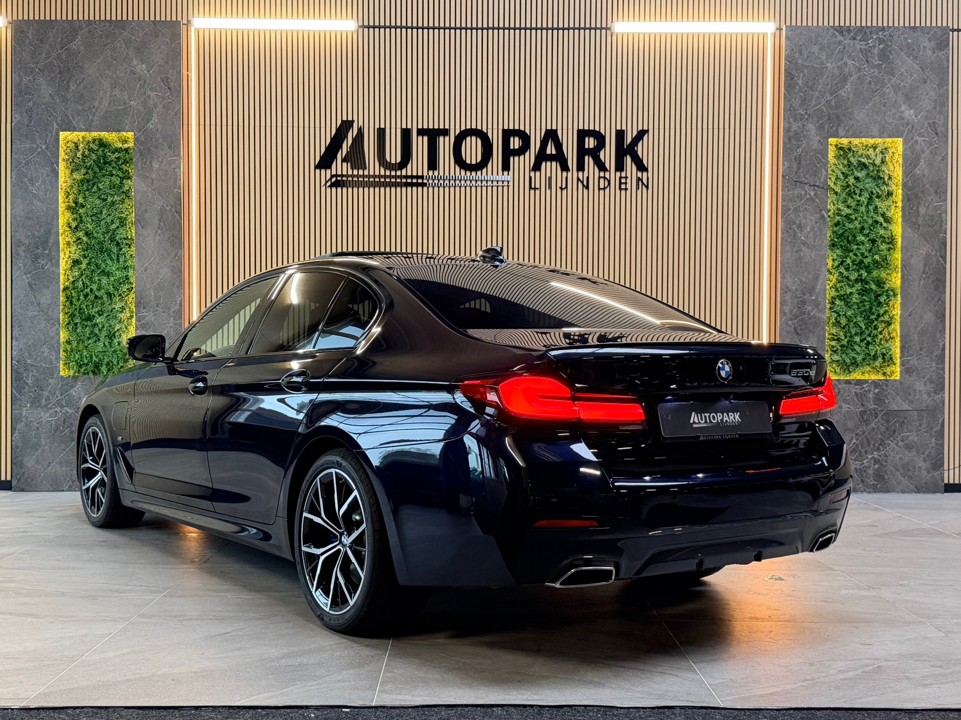 Foto van BMW 530e
