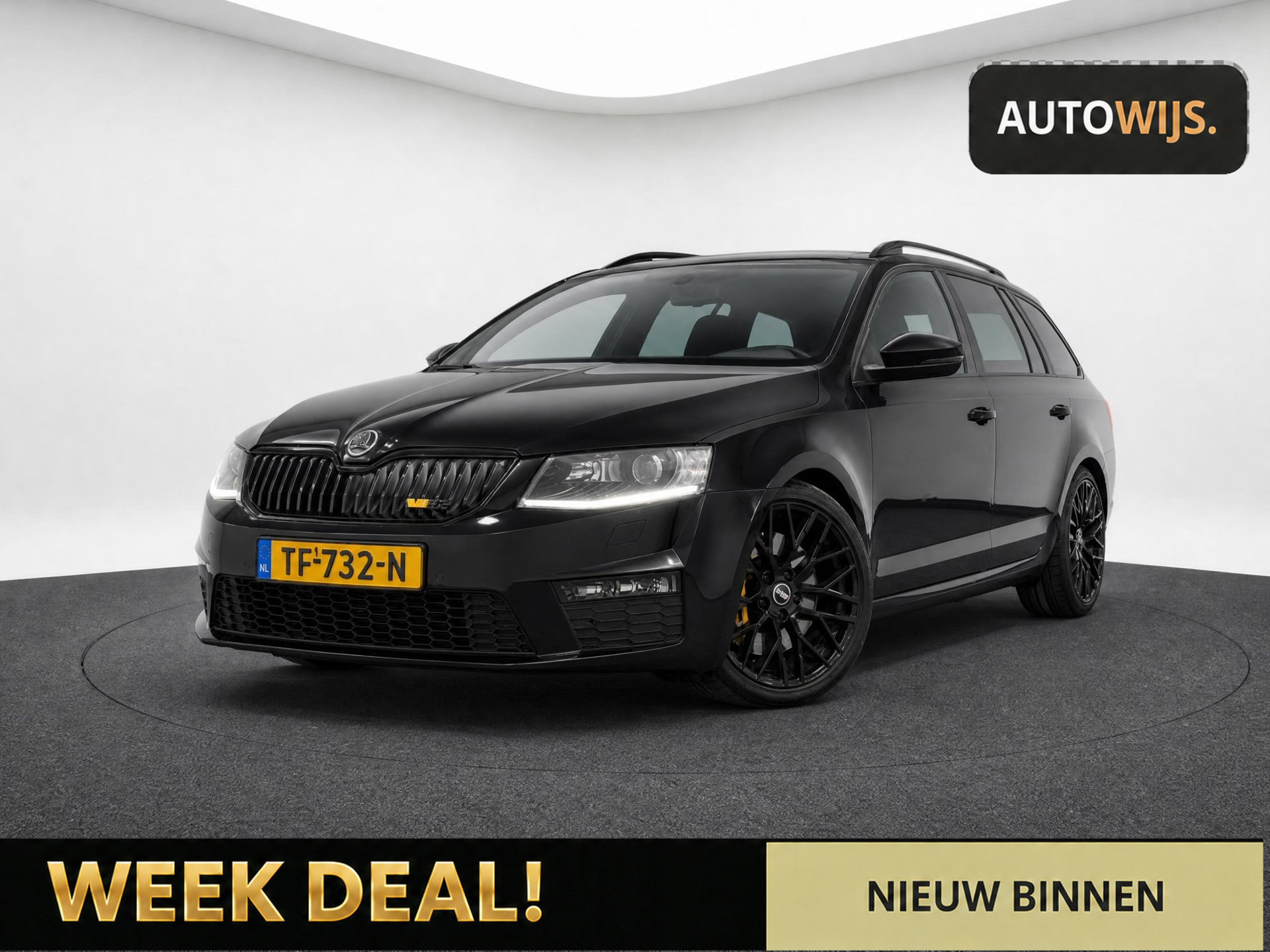 Skoda Octavia 2.0 TDI RS|184PK|AUT|PANO|HALF LEER|D-RIEMVV|TREKHAAK 2014 - voorkant