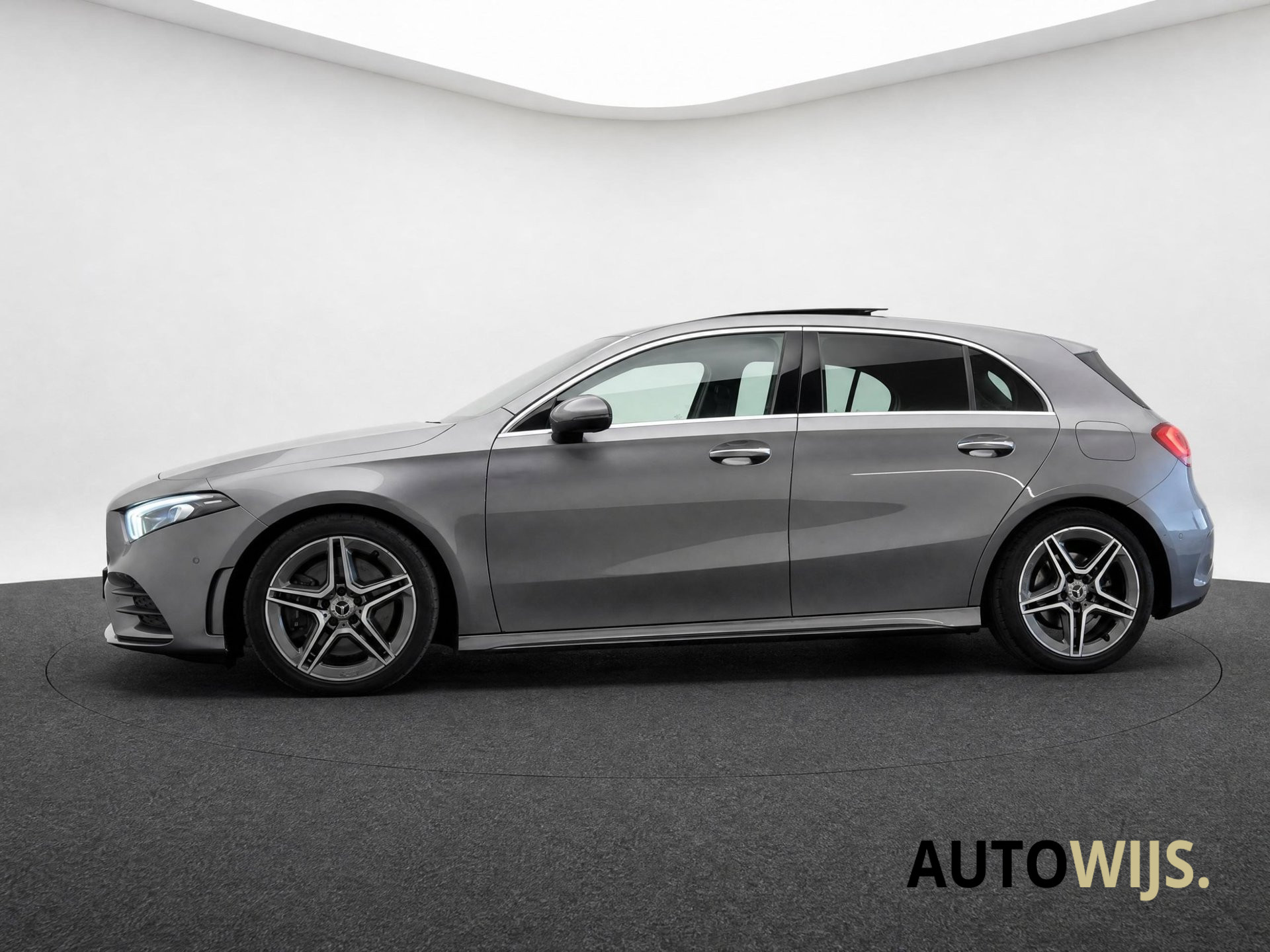 Foto van Mercedes-Benz A 250