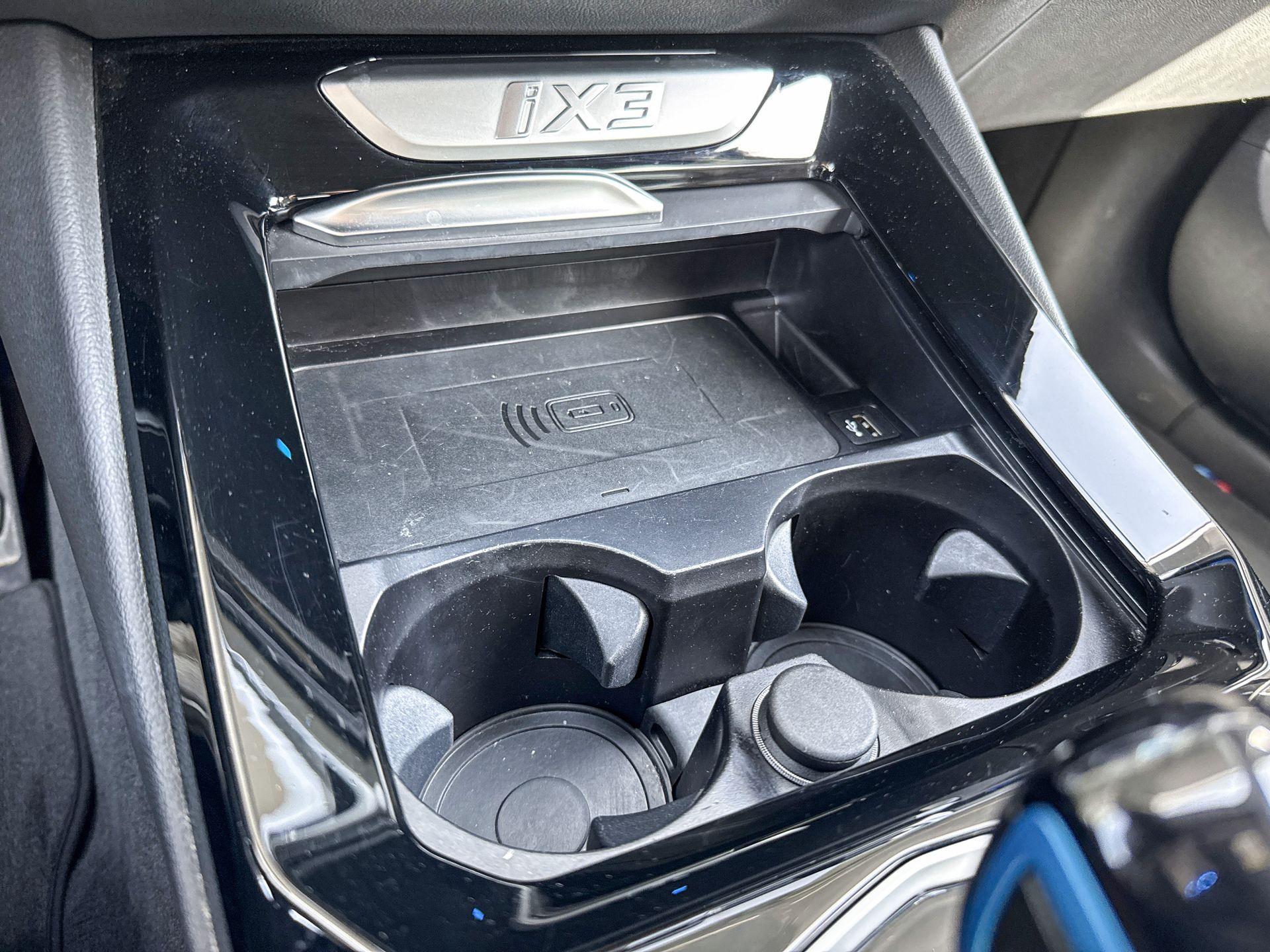 Foto van BMW Ix3