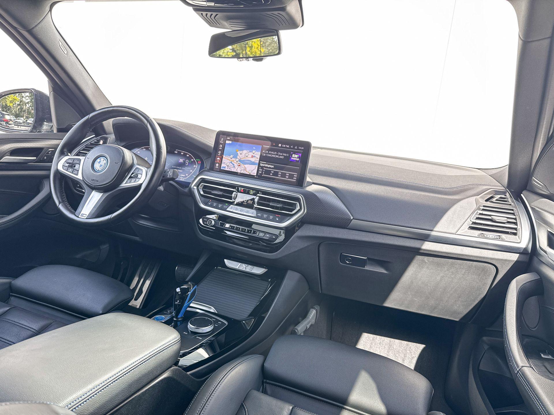 Foto van BMW Ix3