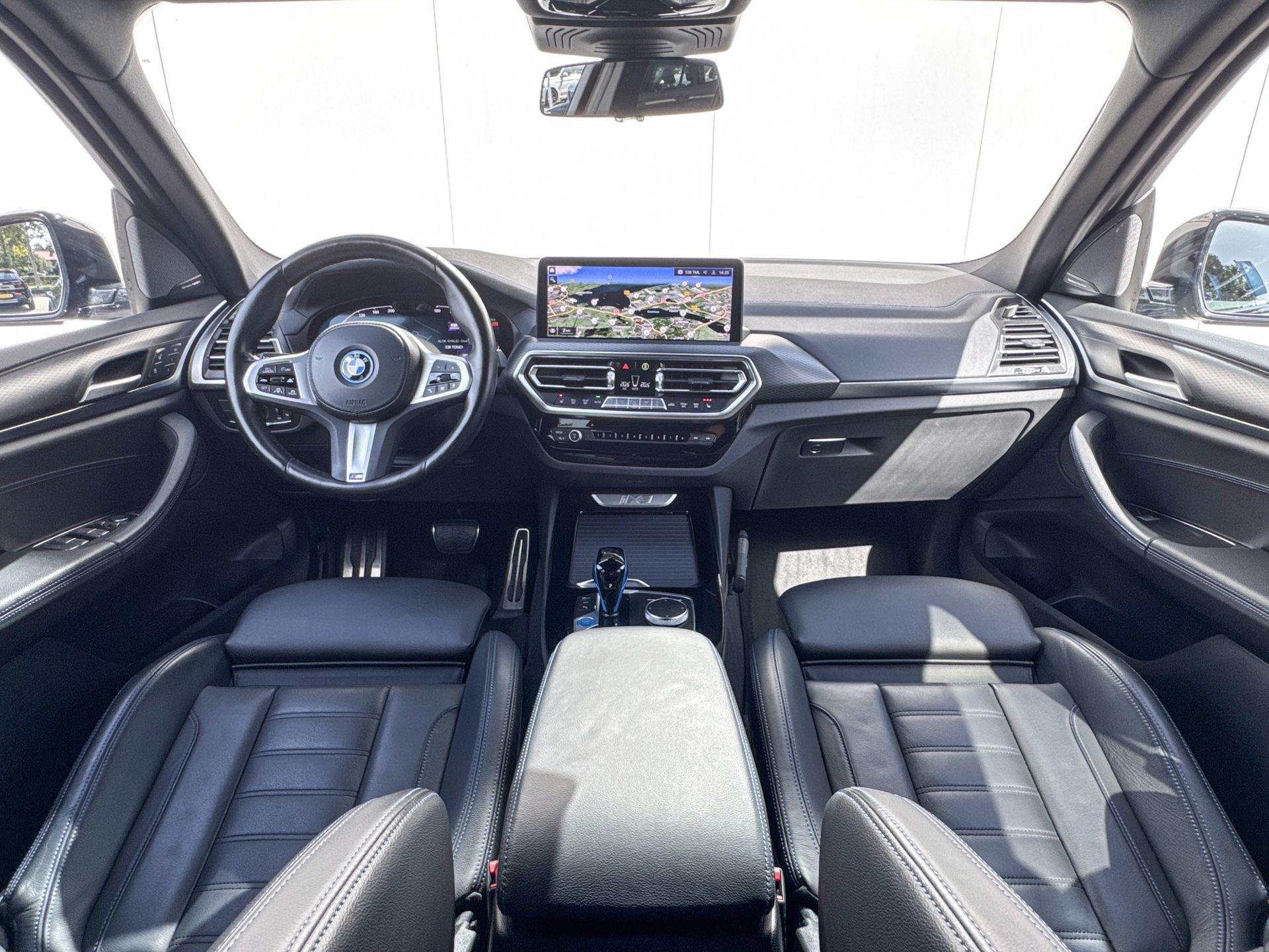 Foto van BMW Ix3