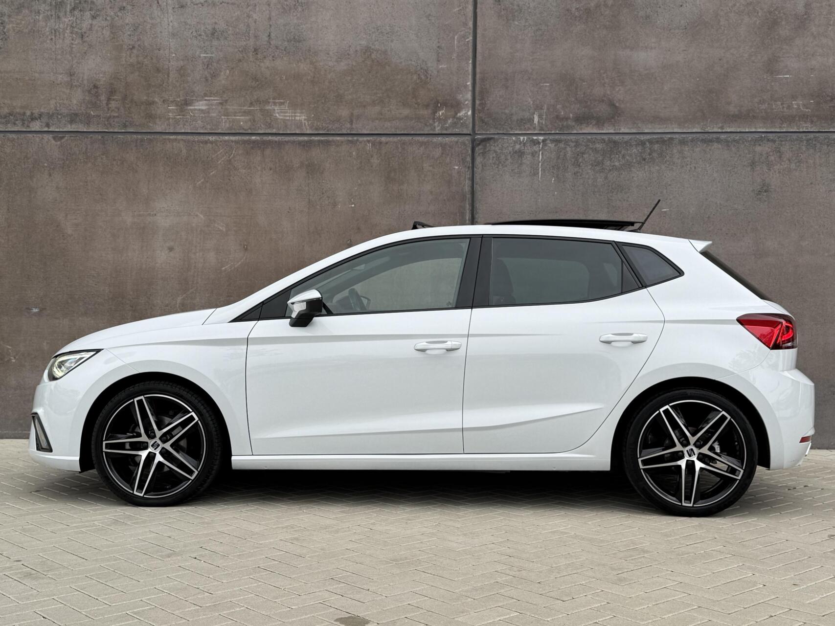Foto van Seat Ibiza