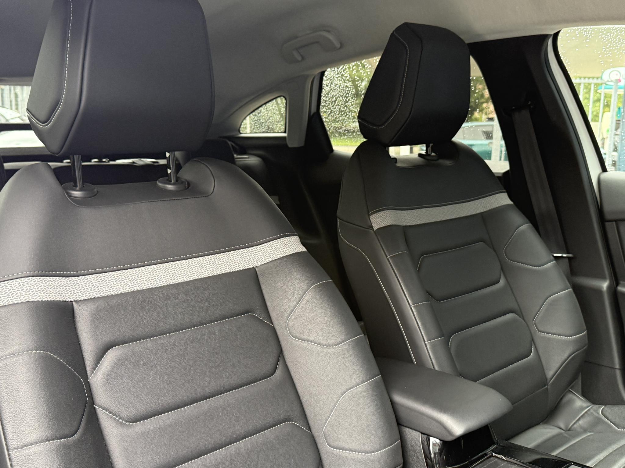 Foto van Citroen E-c4
