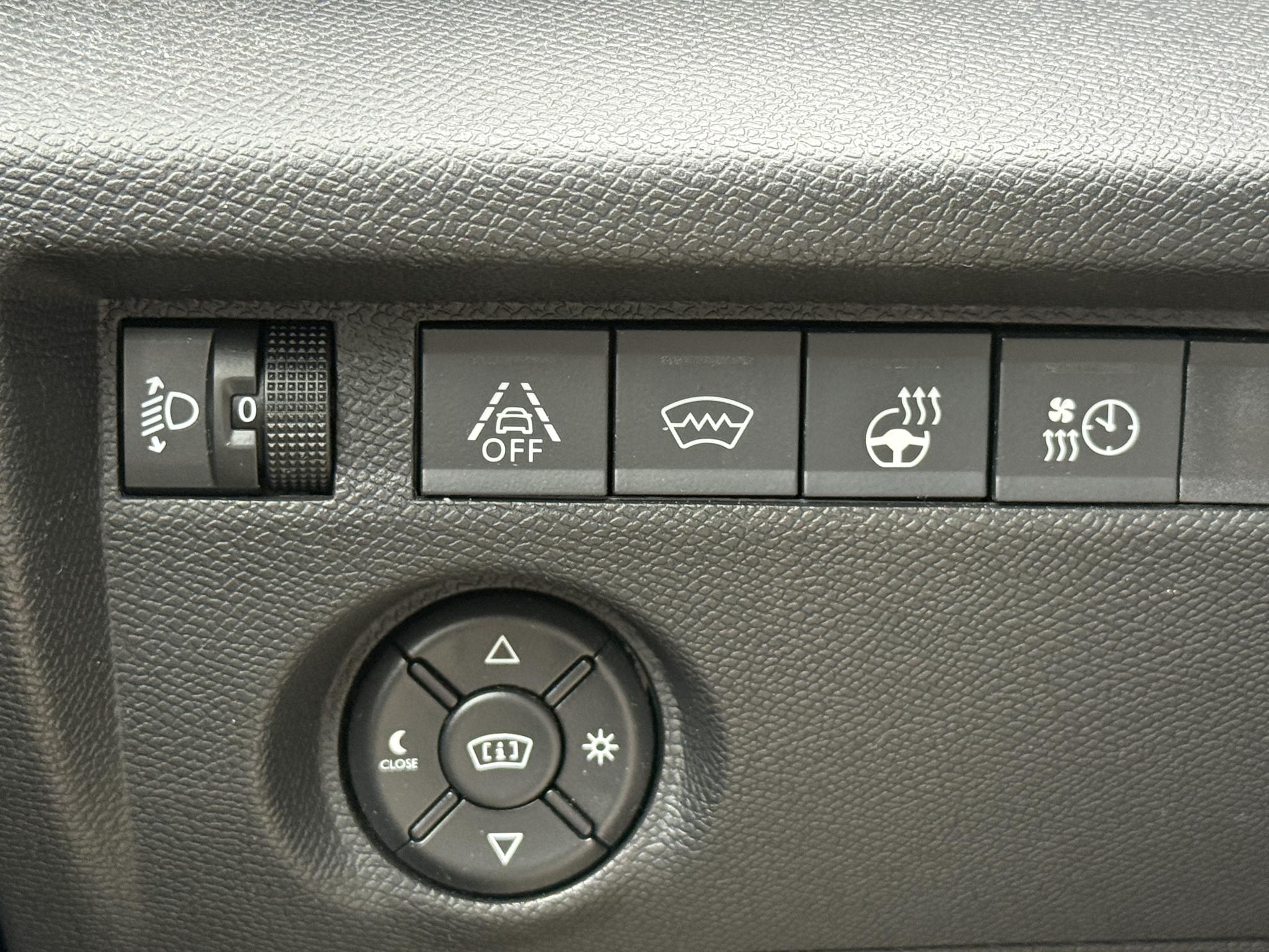 Foto van Citroen E-c4