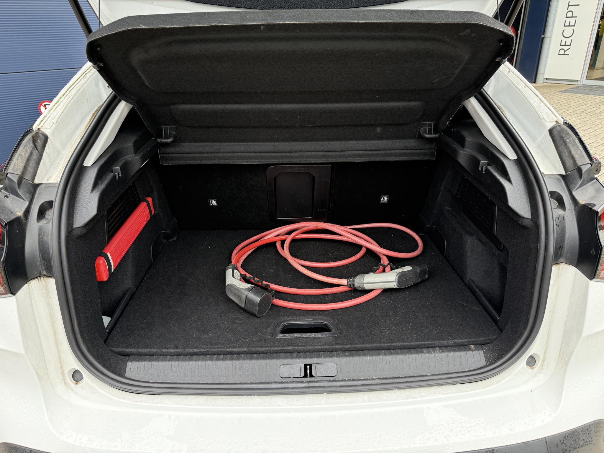 Foto van Citroen E-c4