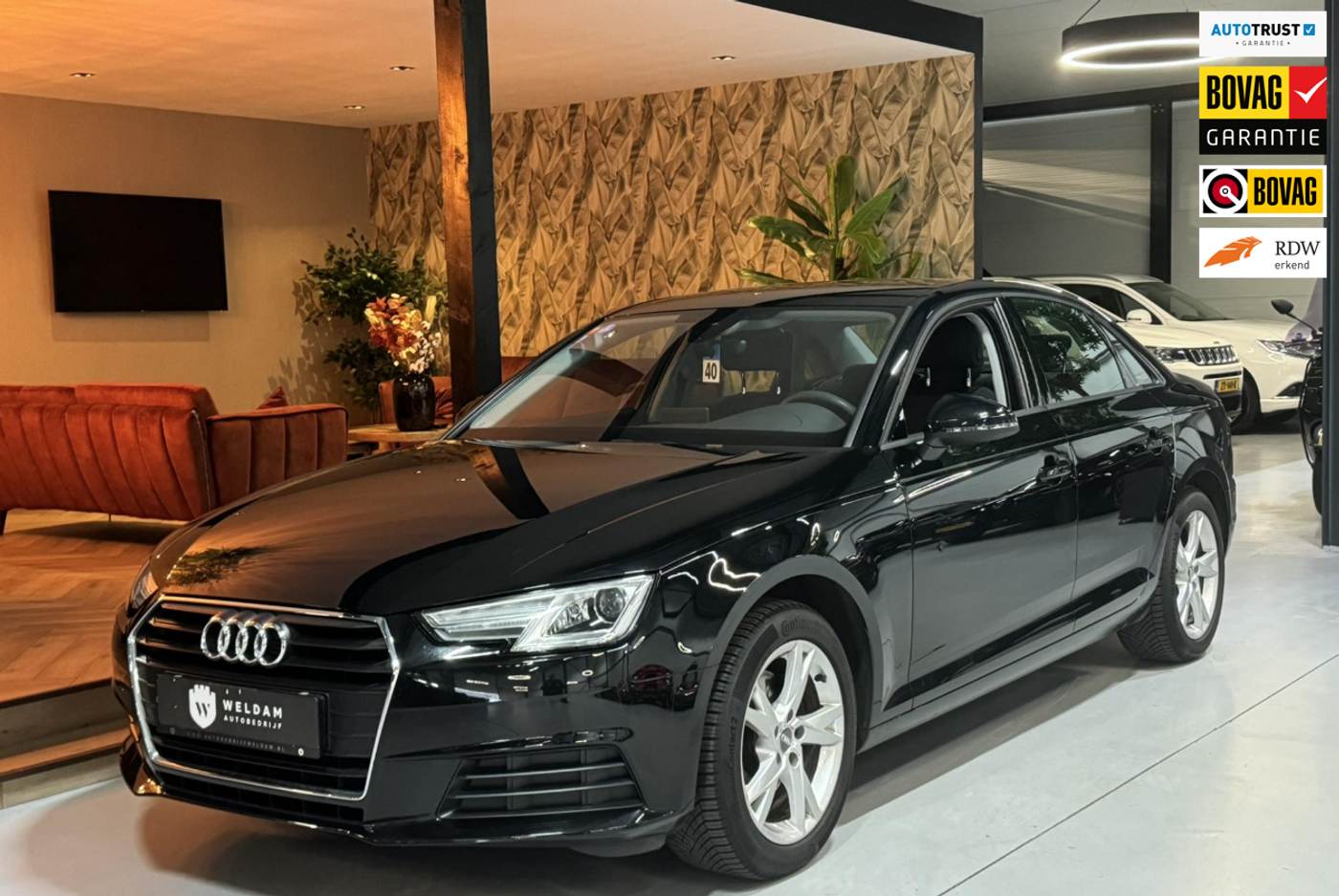Audi A4 1.4 TFSI NAP Garantie Trekhaak Cruise Control Led Xenon Rijklaar 2018 - voorkant