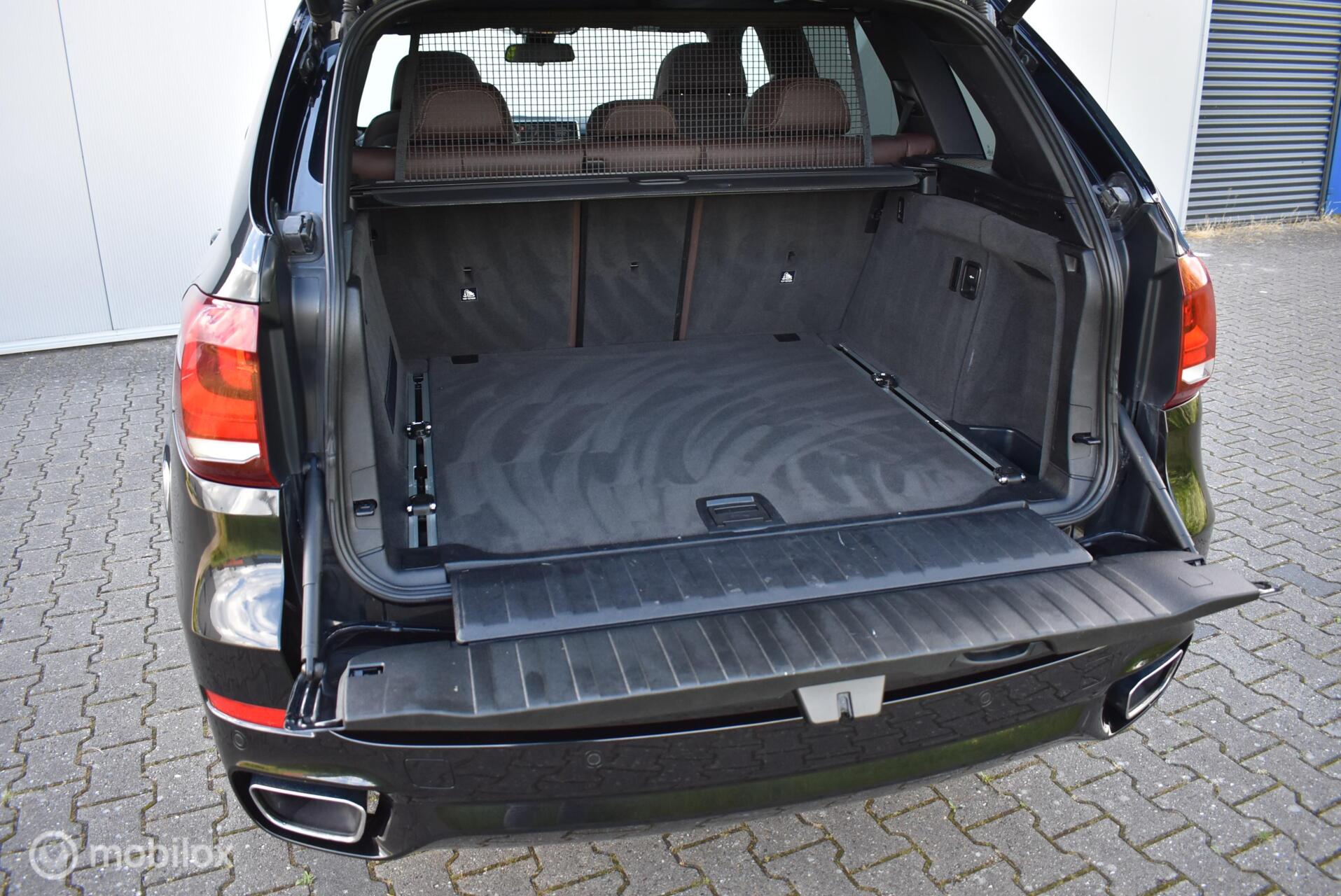 Foto van BMW X5 Xdrive40d