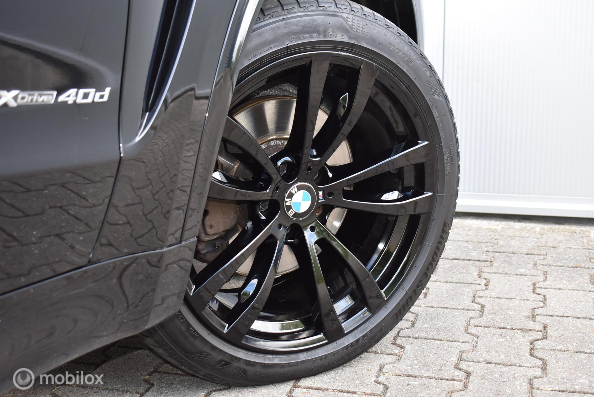 Foto van BMW X5 Xdrive40d