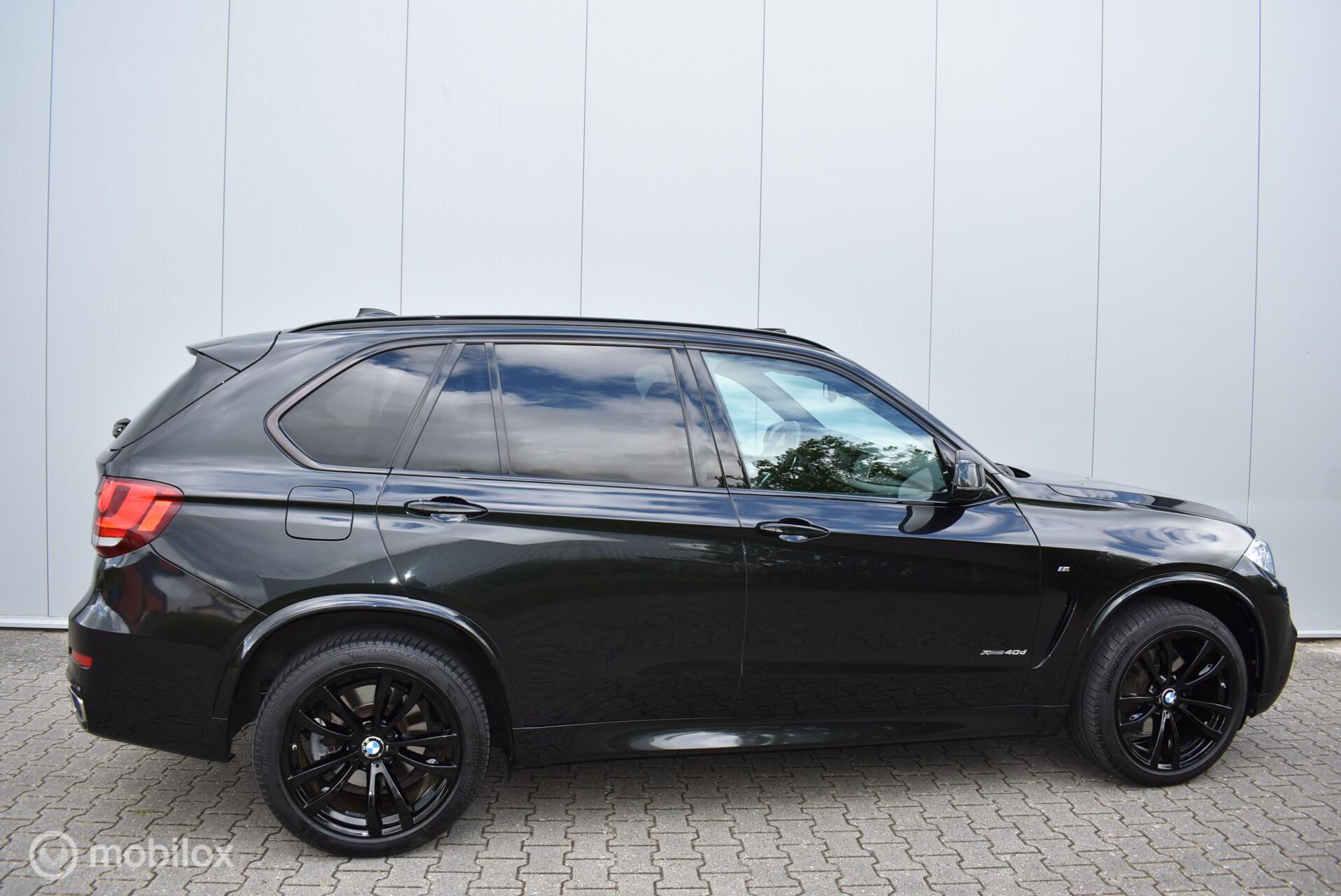 Foto van BMW X5 Xdrive40d