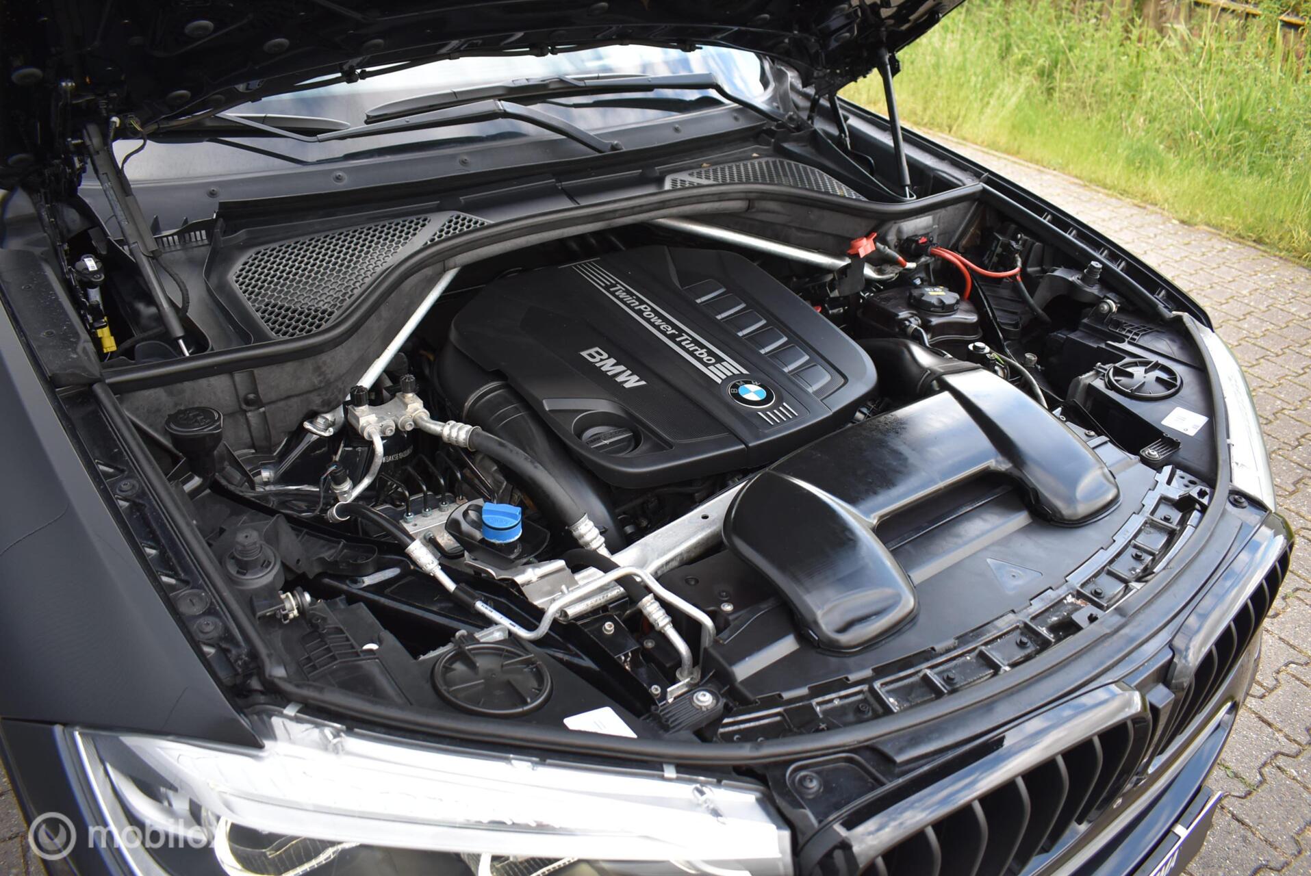 Foto van BMW X5 Xdrive40d