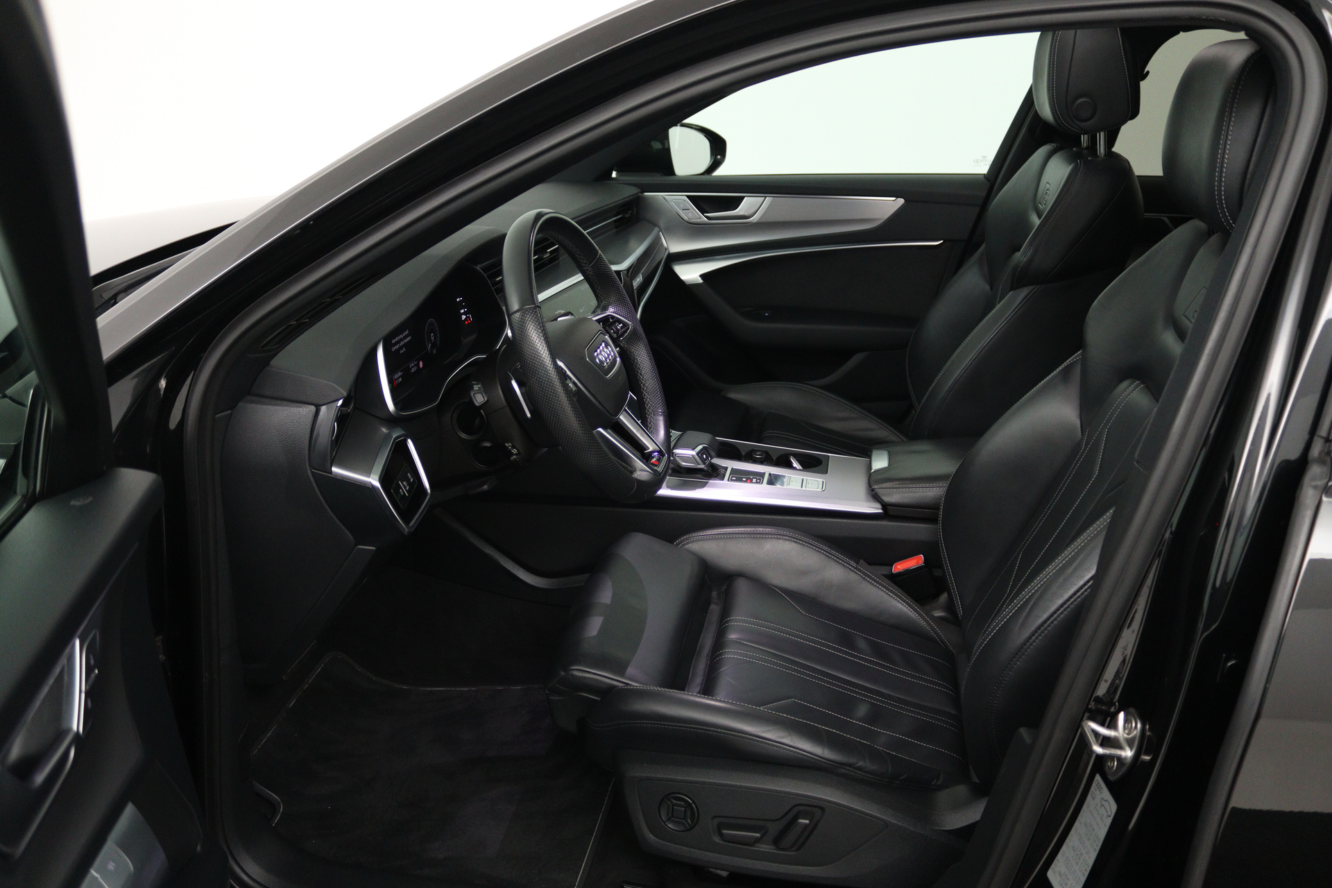 Foto van Audi A6 Avant 55 TFSI E