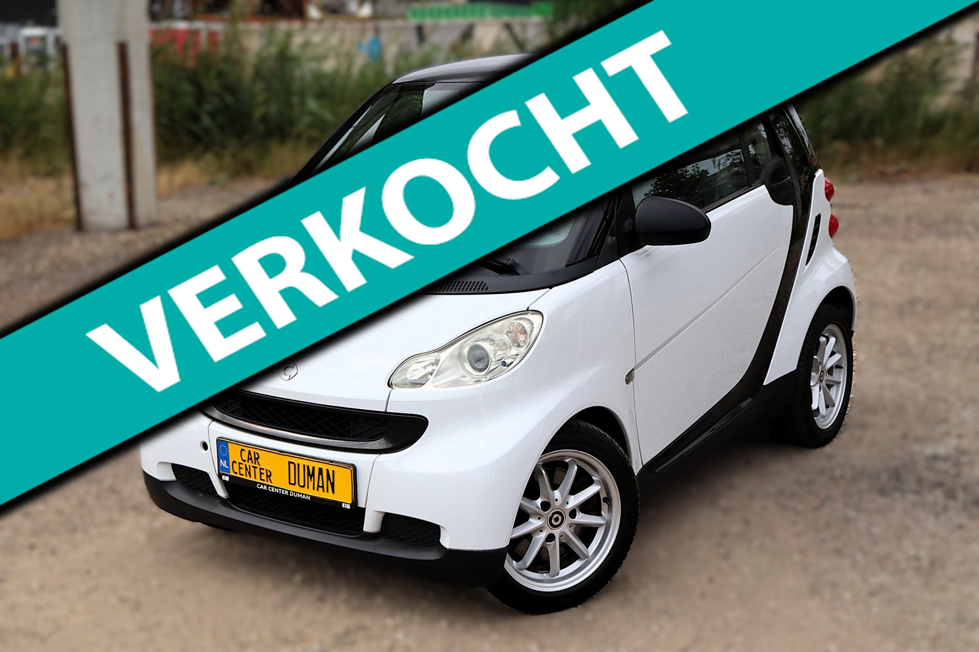 Smart Fortwo Coupe MHD 1.0 mhd Pure 71PK NAP Pano Automaat 2009 - voorkant