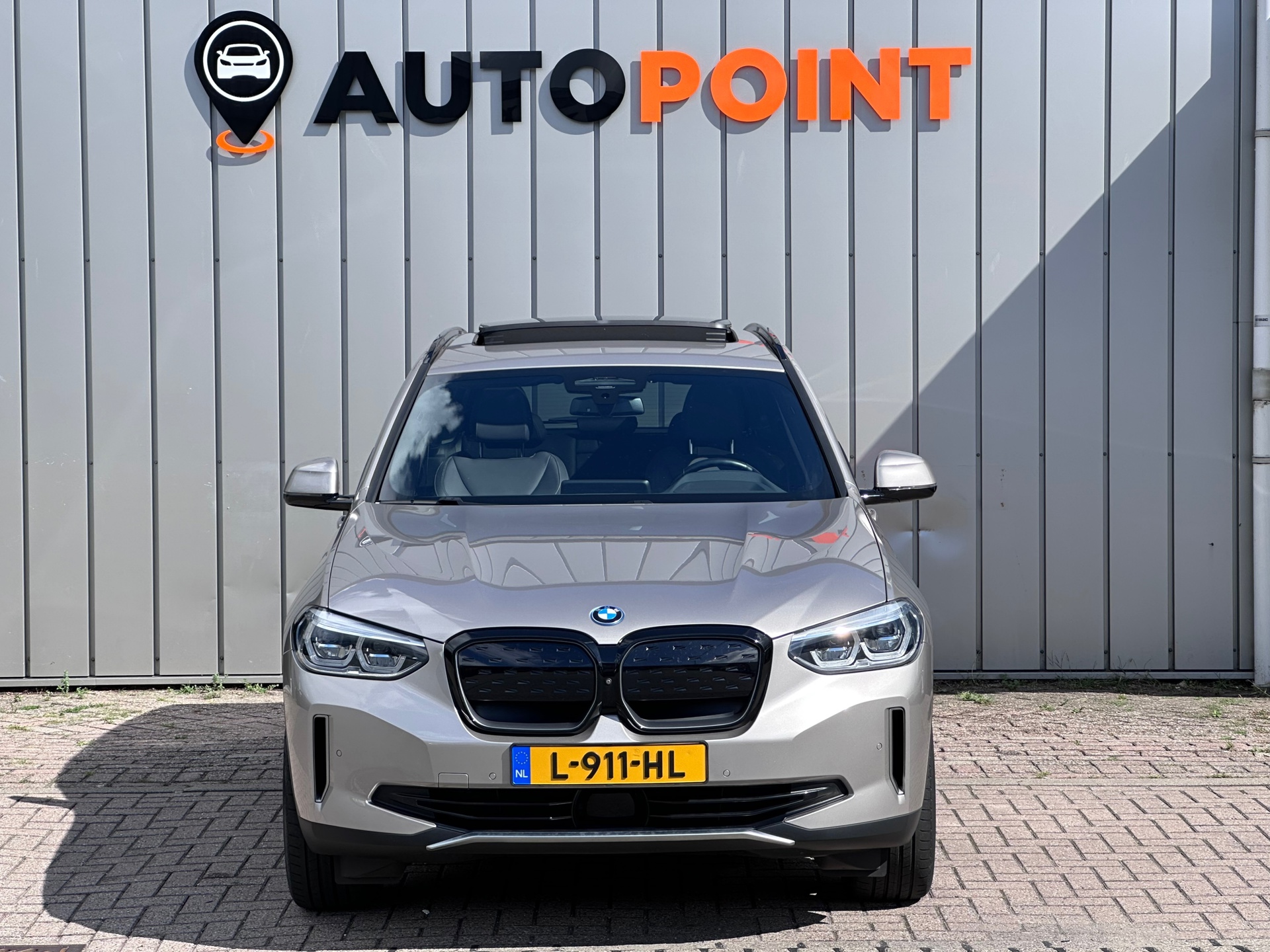 Foto van BMW Ix3
