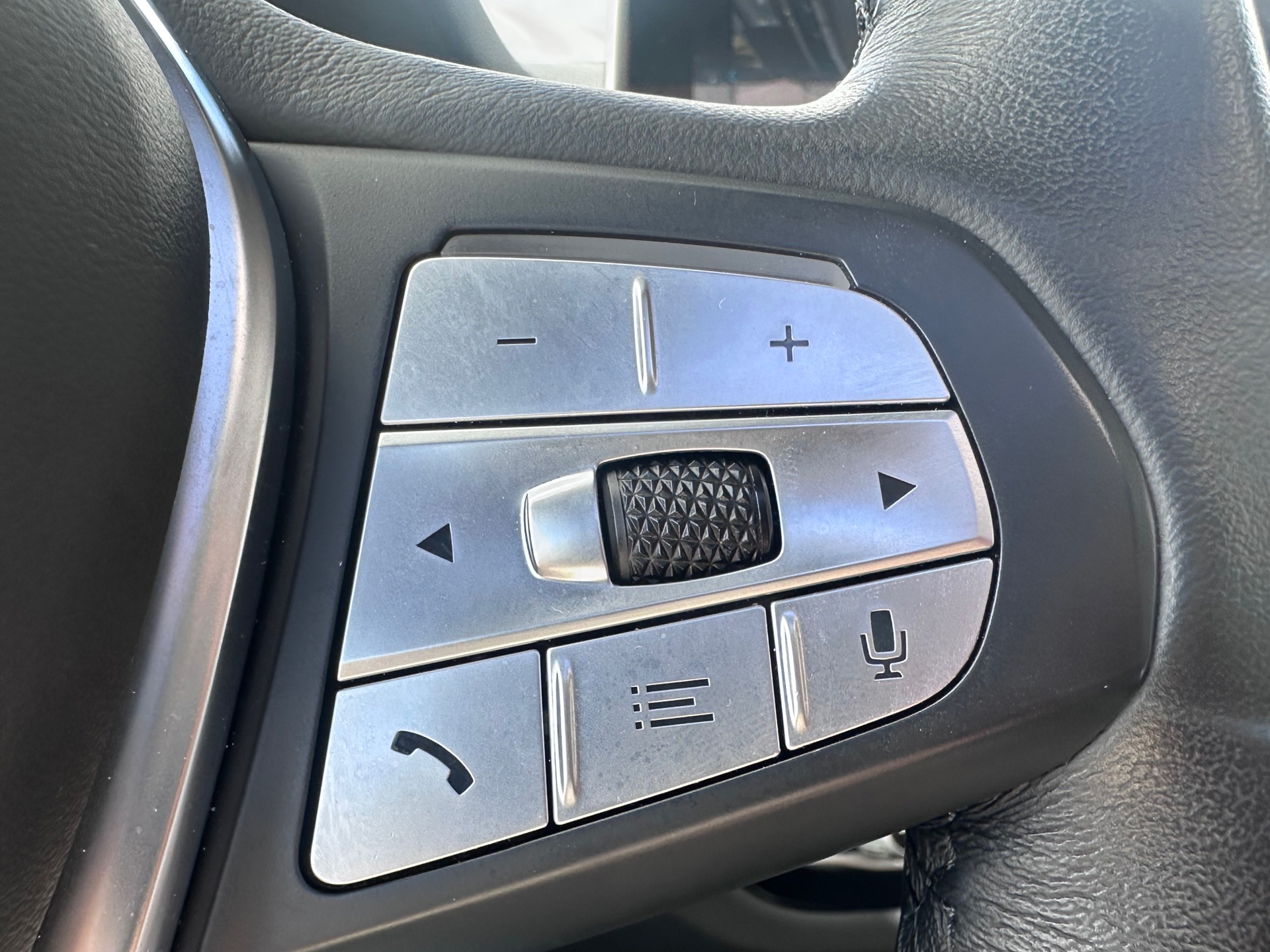 Foto van BMW Ix3