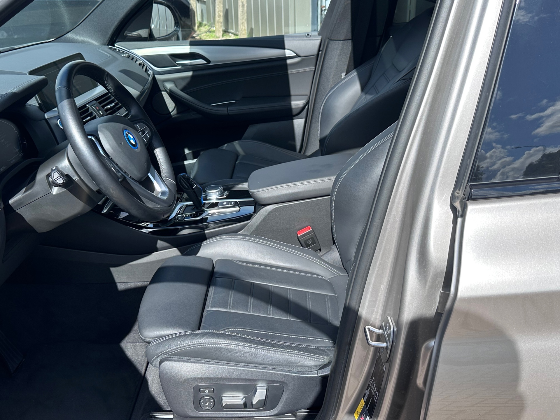 Foto van BMW Ix3