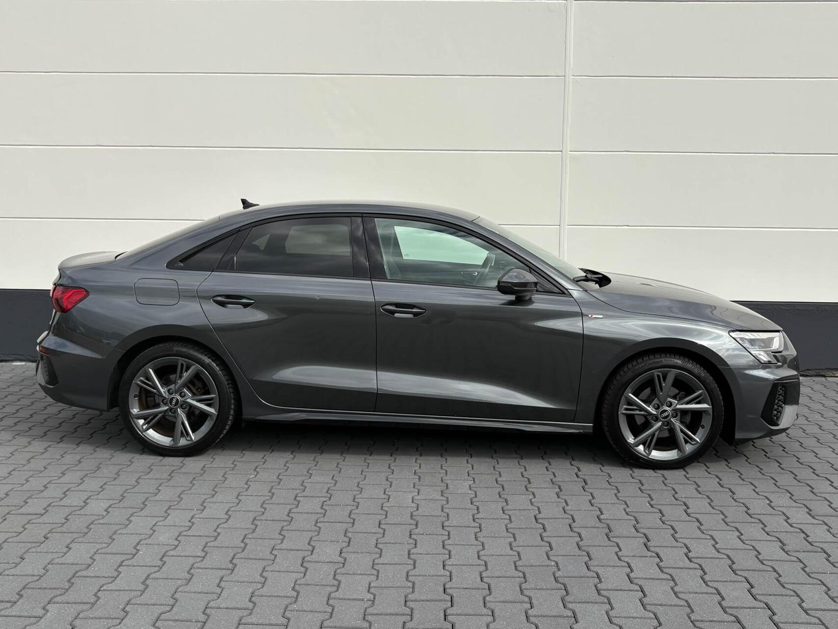 Foto van Audi A3 Limousine