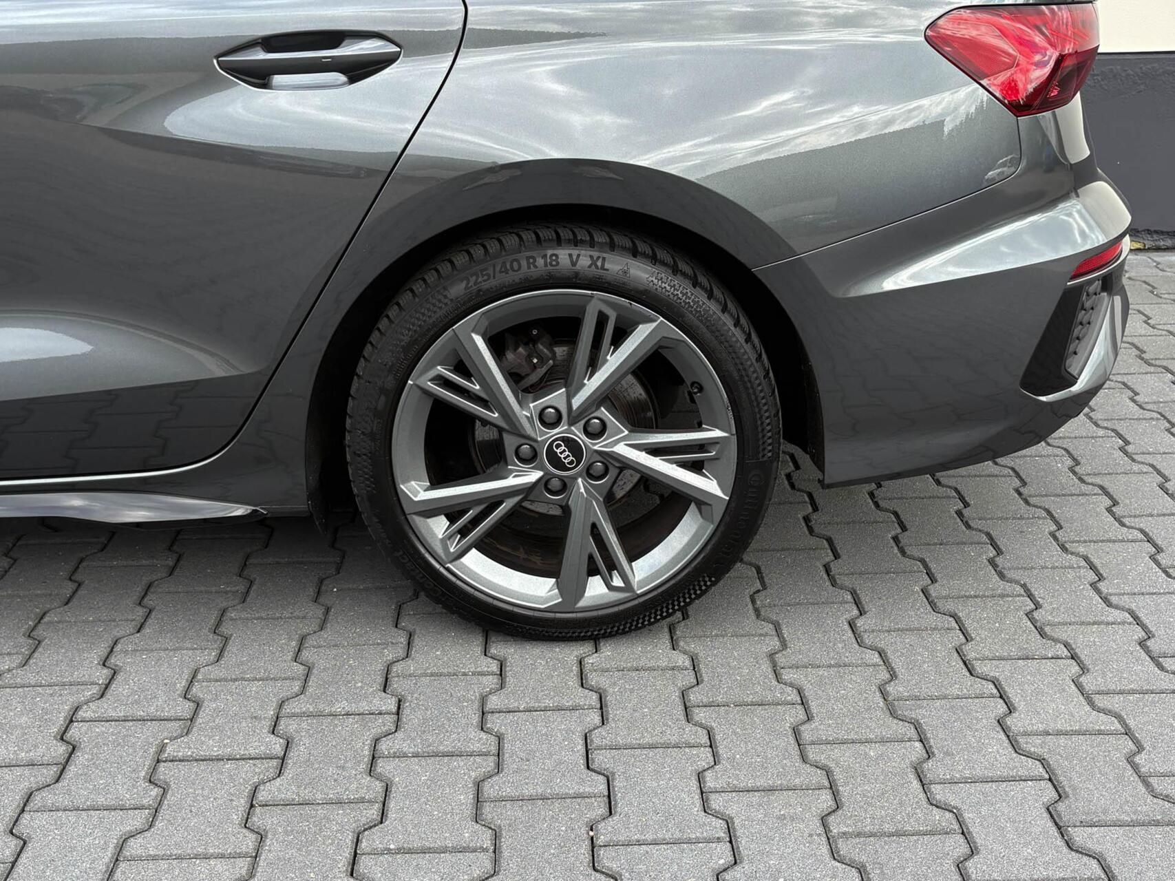 Foto van Audi A3 Limousine