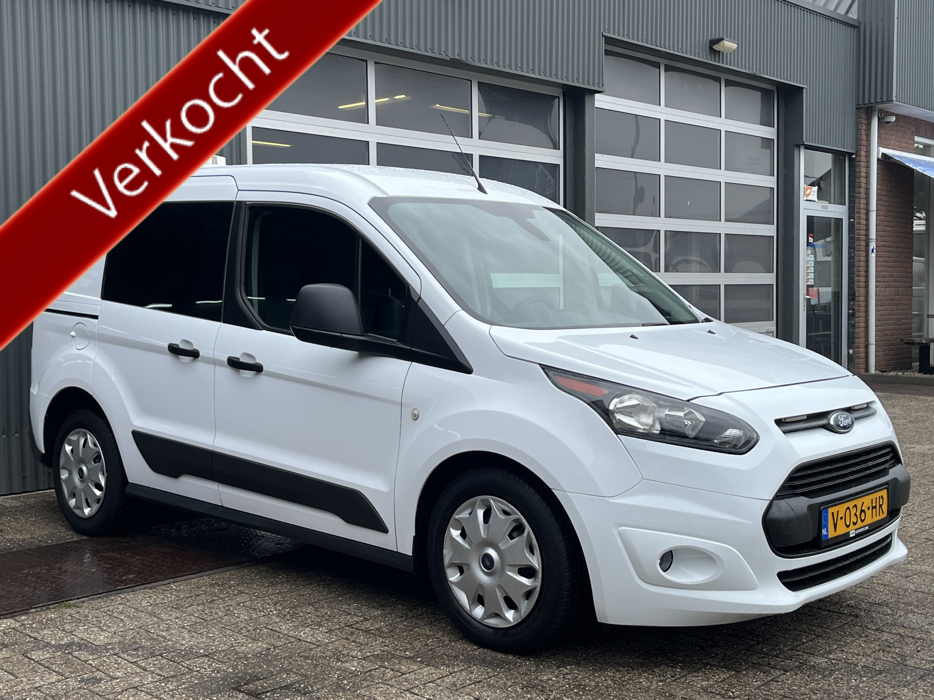 Ford Transit Connect 1.0 Benzine 2017 - voorkant