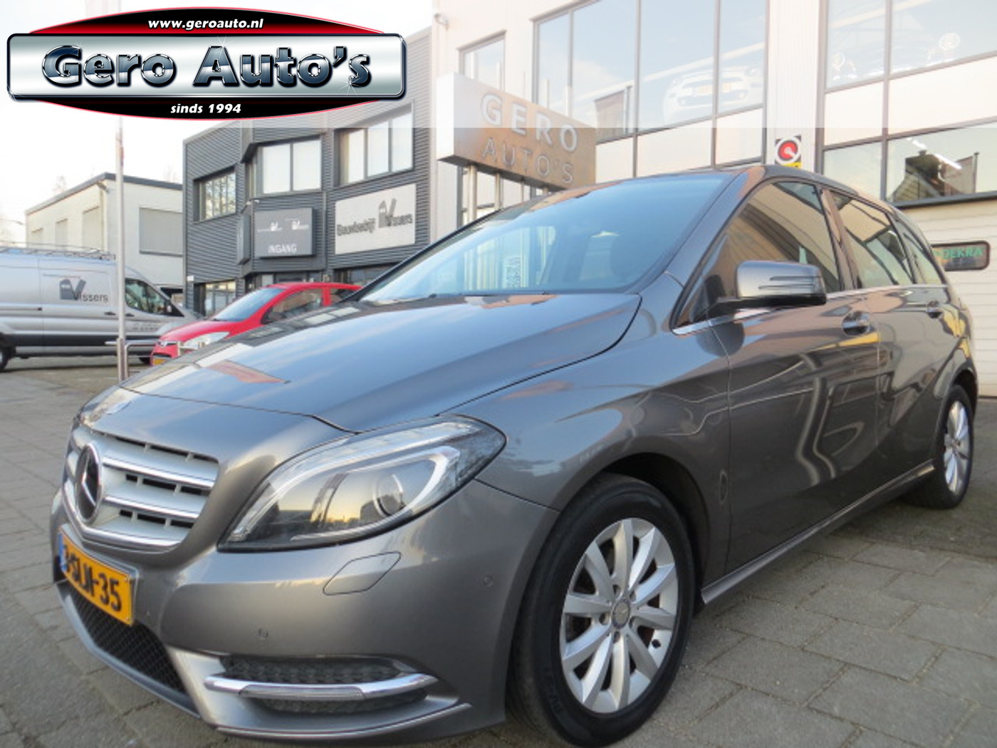 Foto van Mercedes-Benz B 180
