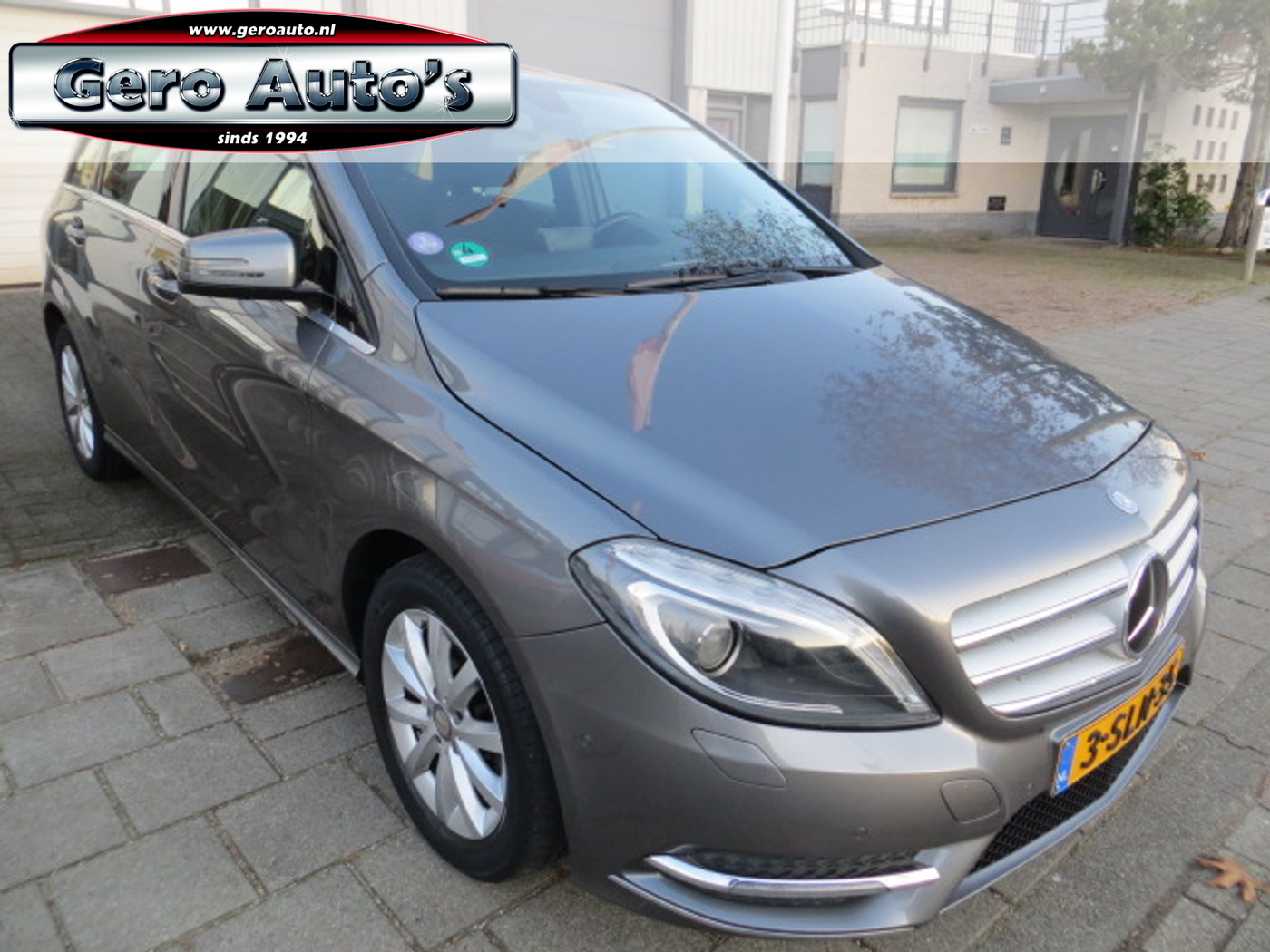 Foto van Mercedes-Benz B 180