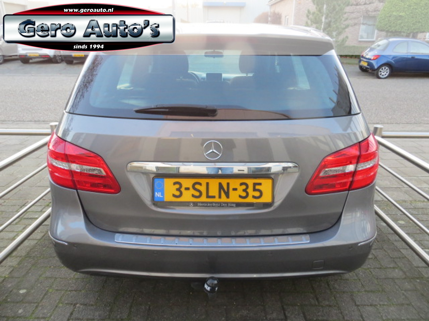 Foto van Mercedes-Benz B 180