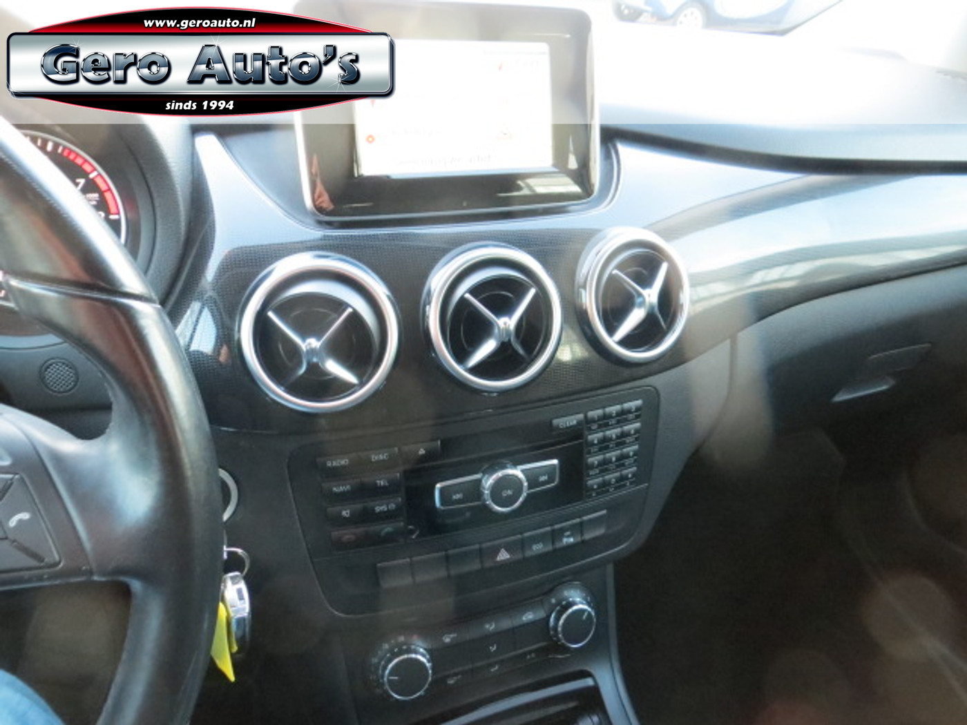 Foto van Mercedes-Benz B 180