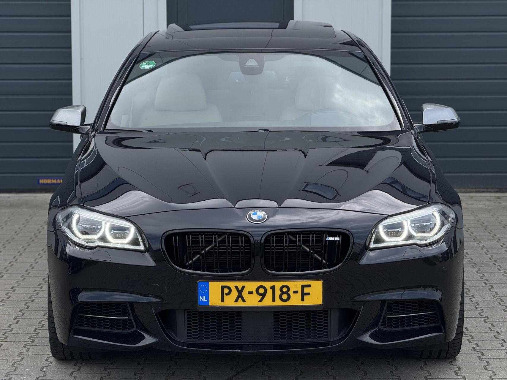 Foto van BMW M 550d xDrive