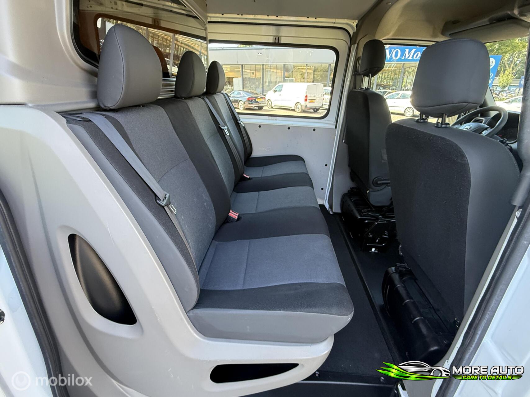 Foto van Nissan Nissan Nv400