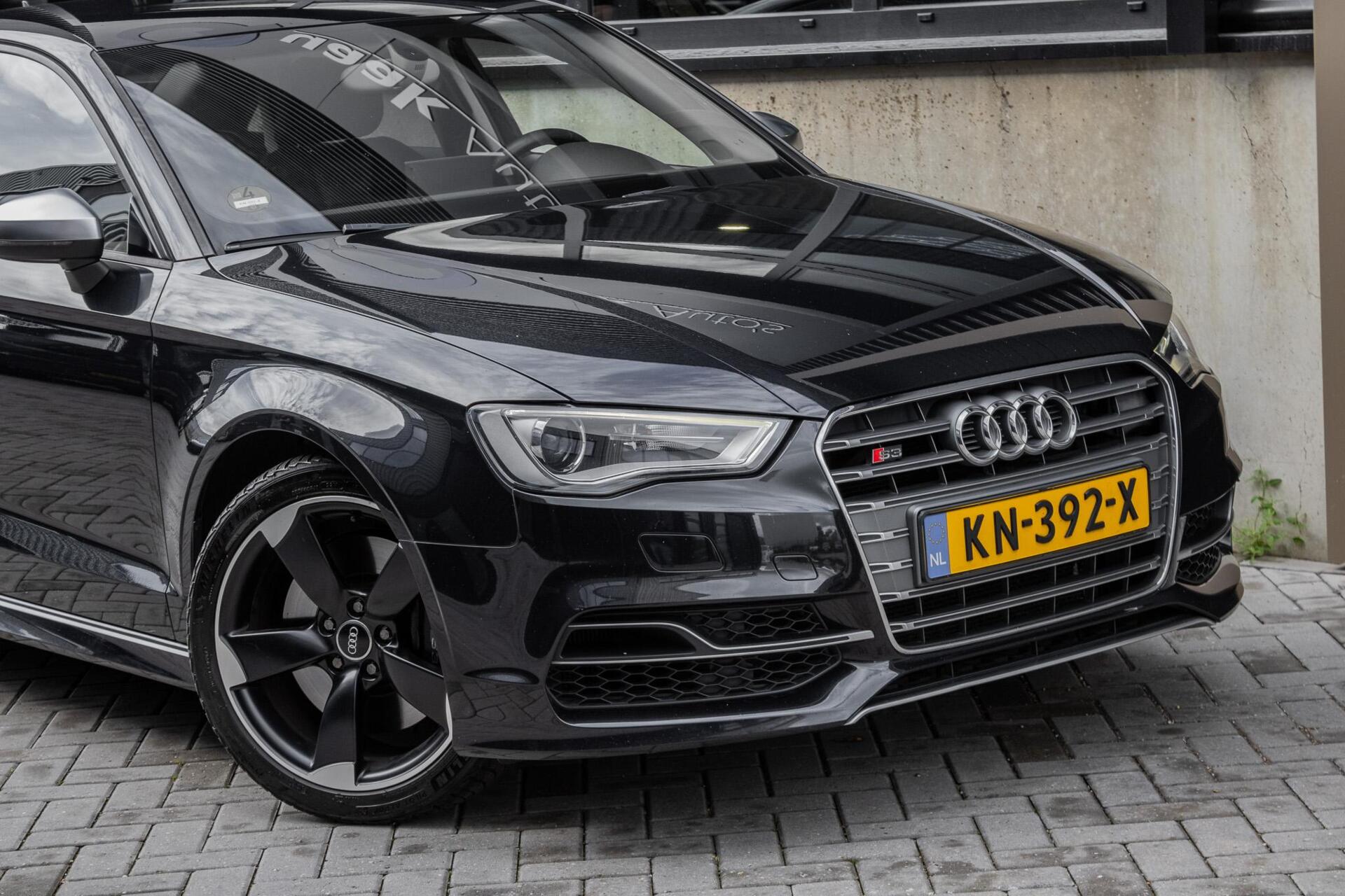 Foto van Audi S3 Limousine