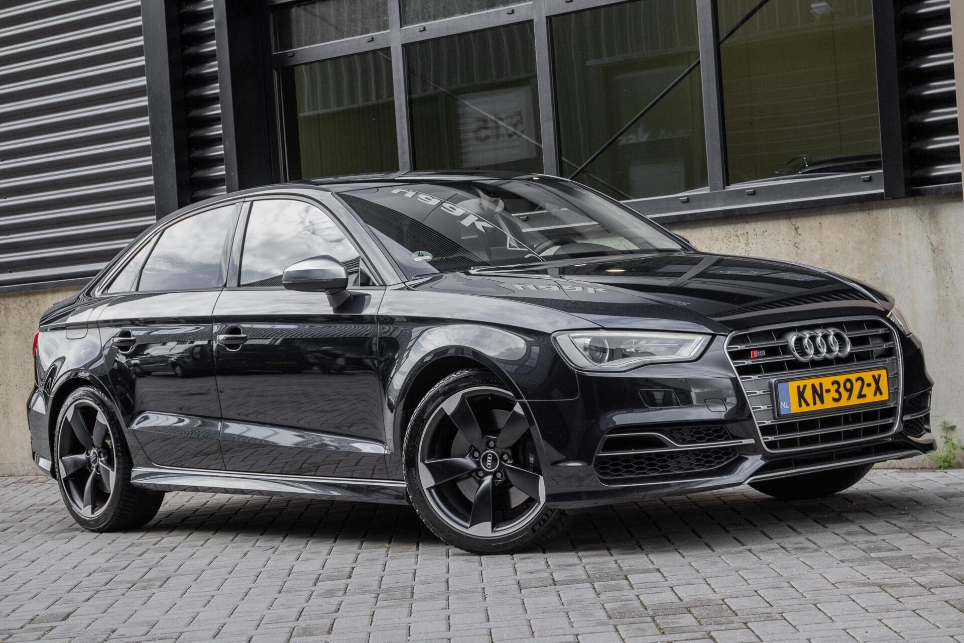 Foto van Audi S3 Limousine