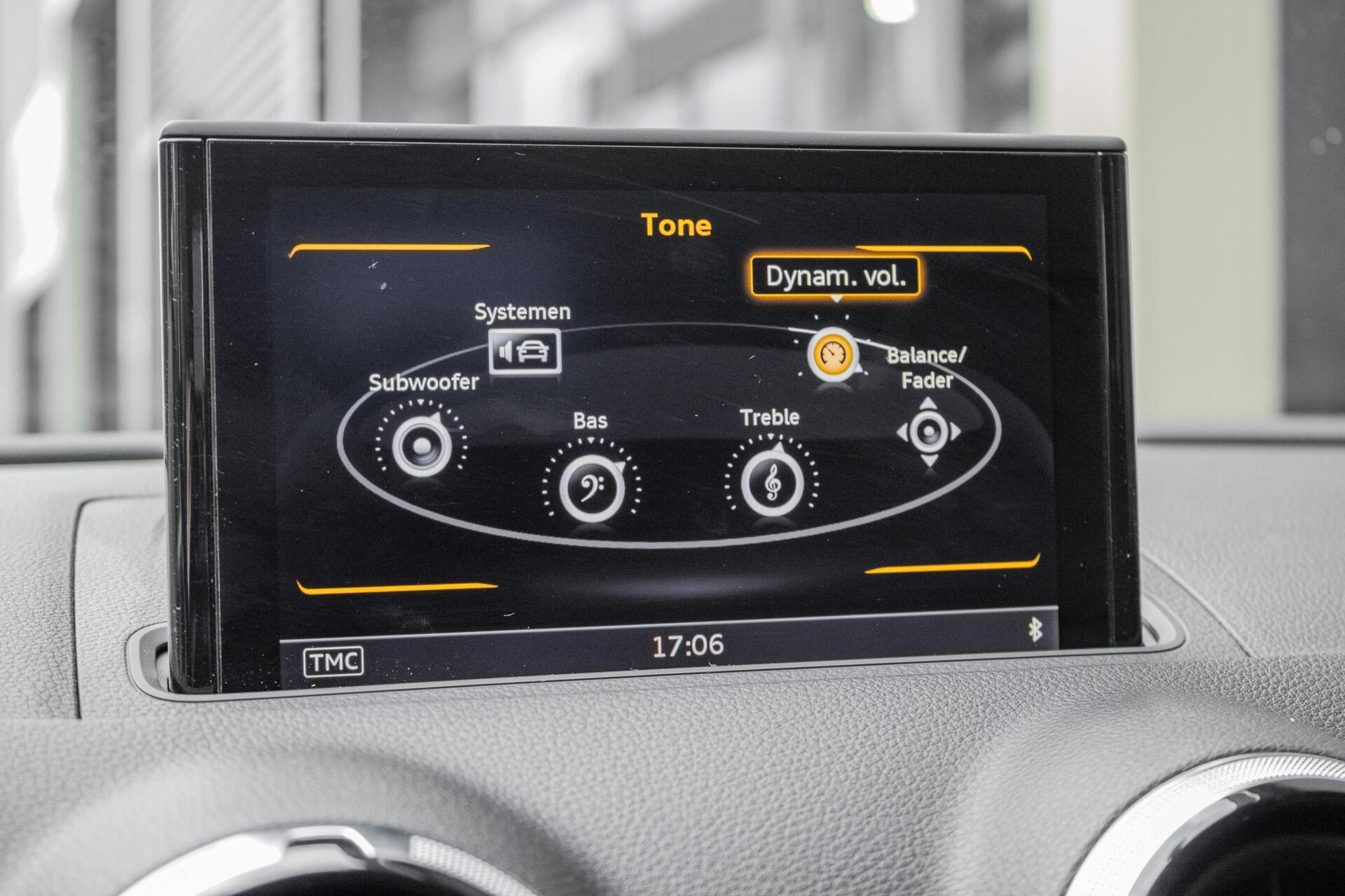 Foto van Audi S3 Limousine