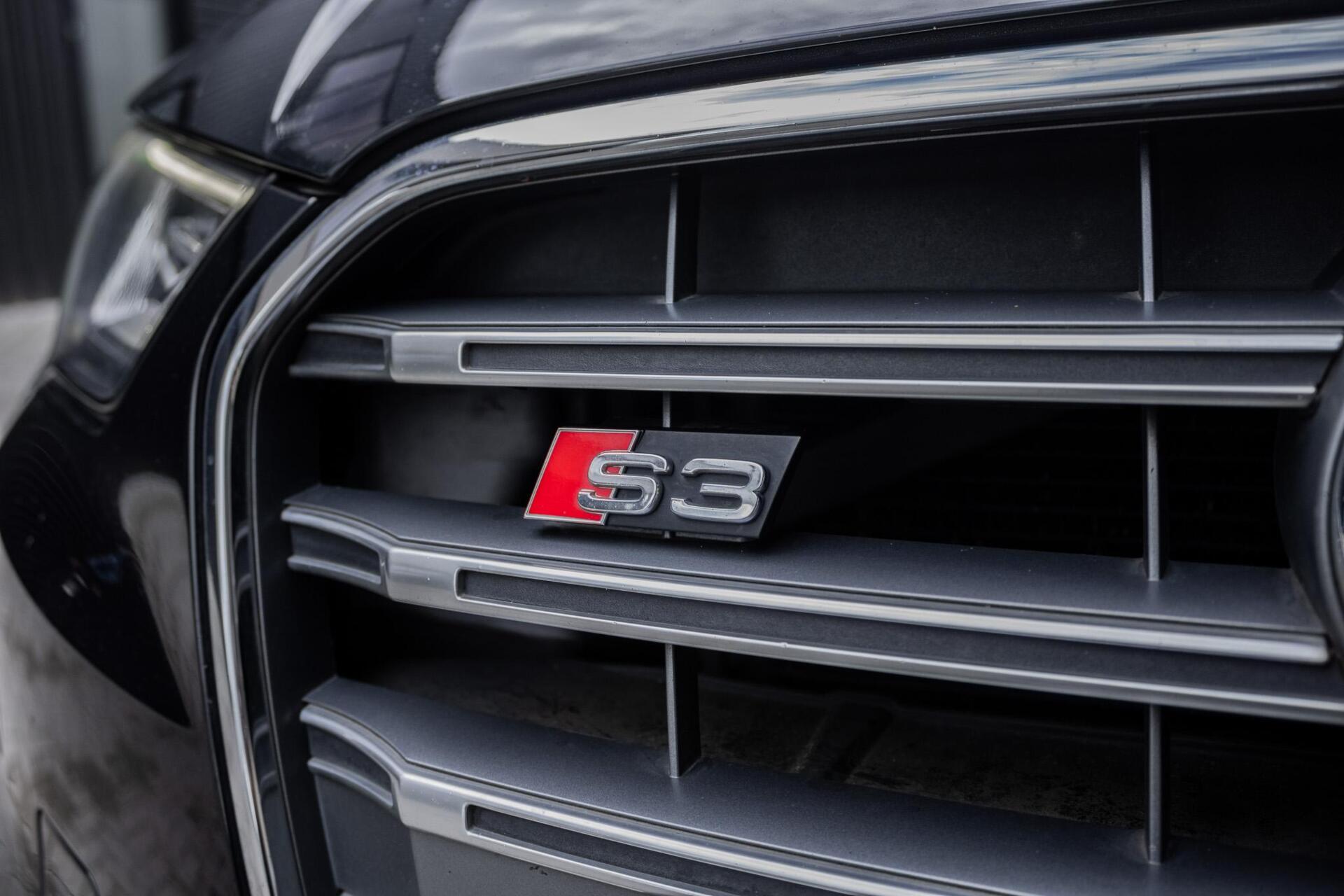 Foto van Audi S3 Limousine