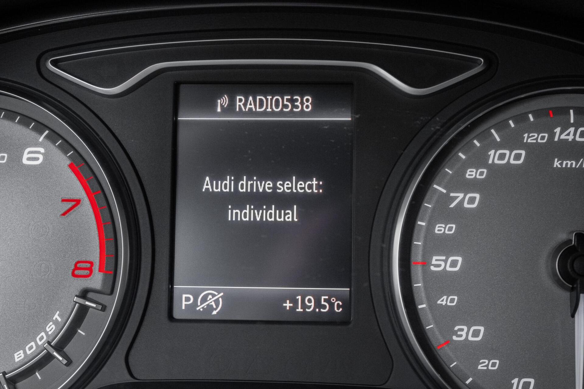 Foto van Audi S3 Limousine