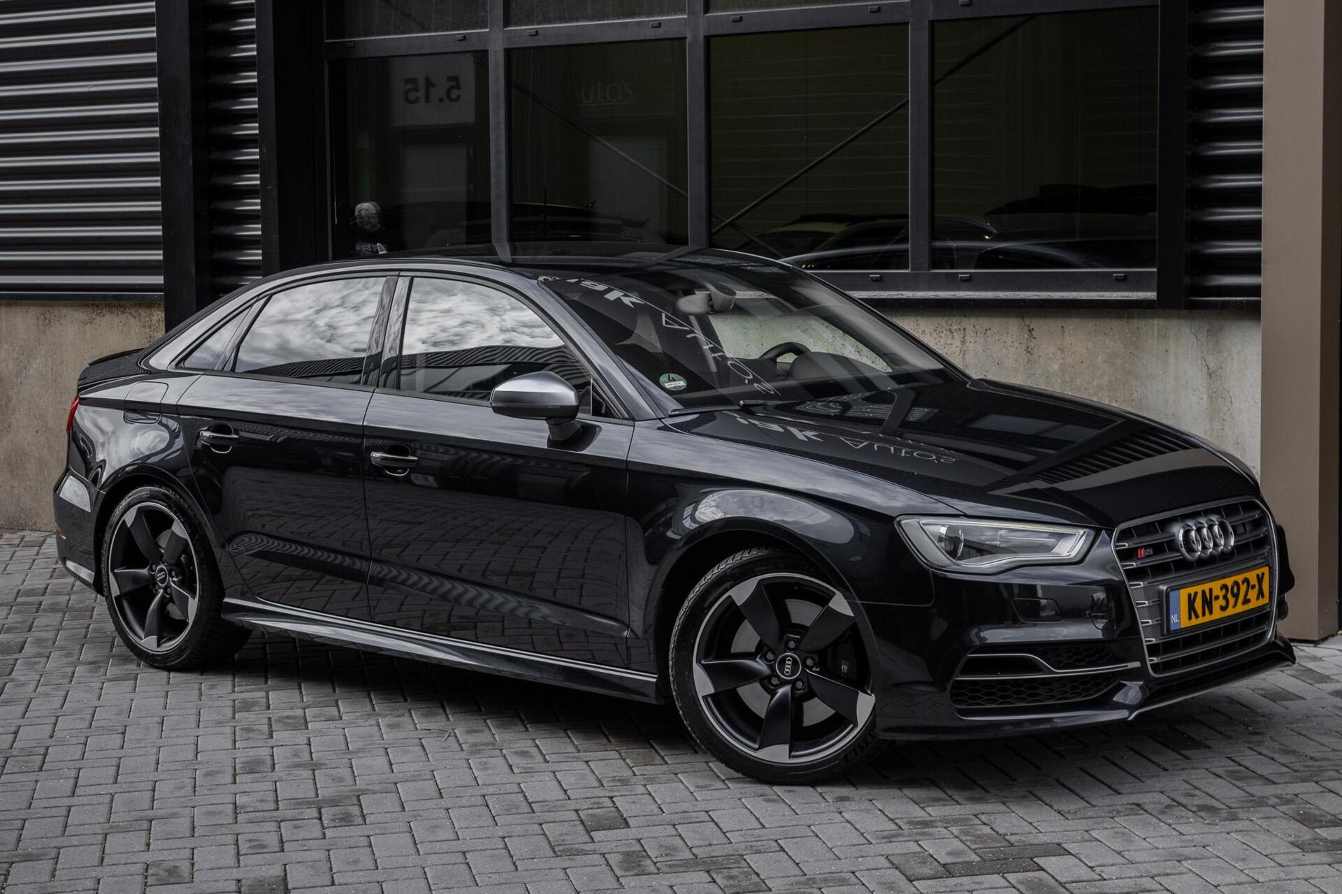 Foto van Audi S3 Limousine