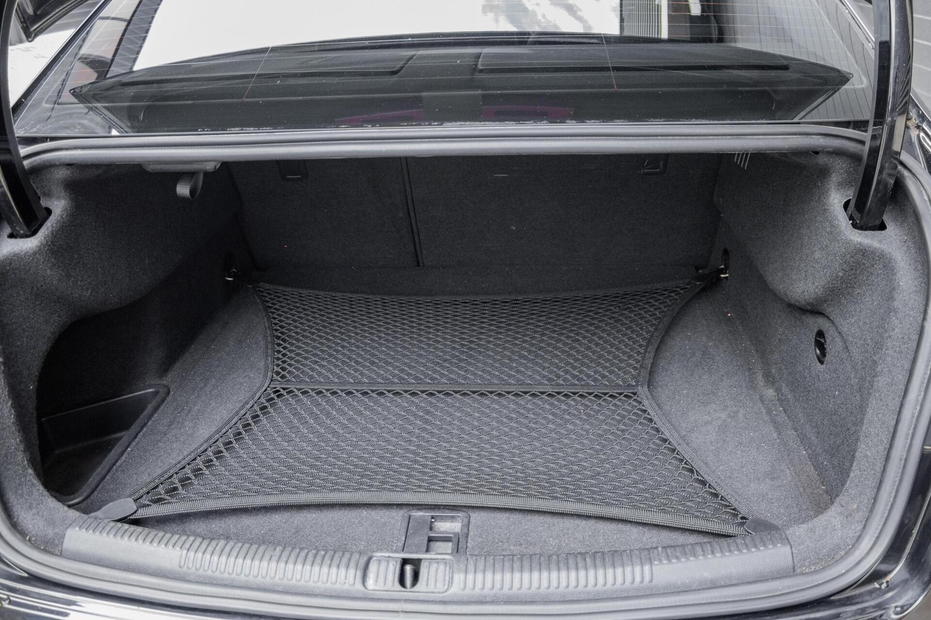 Foto van Audi S3 Limousine