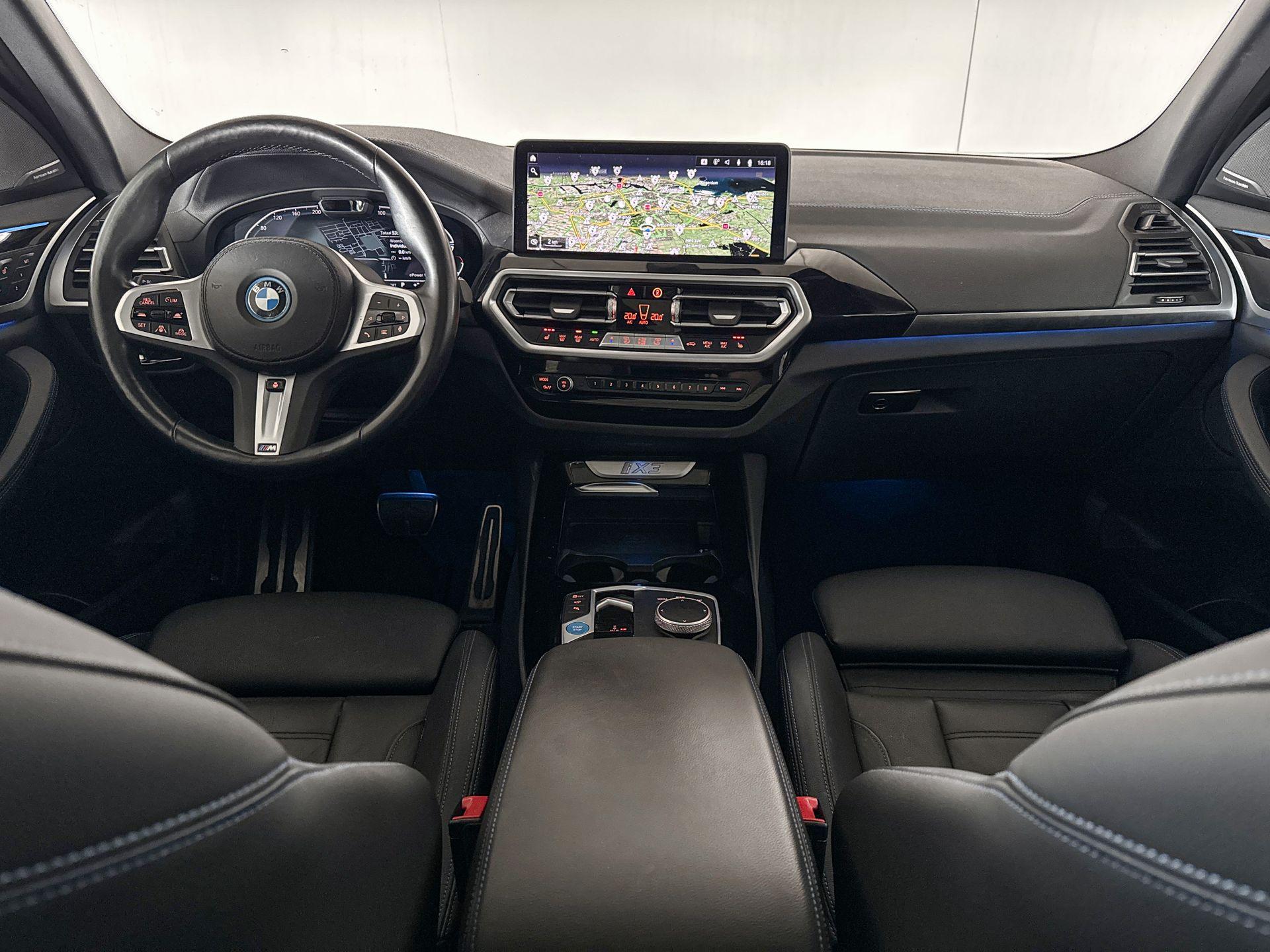 Foto van BMW Ix3