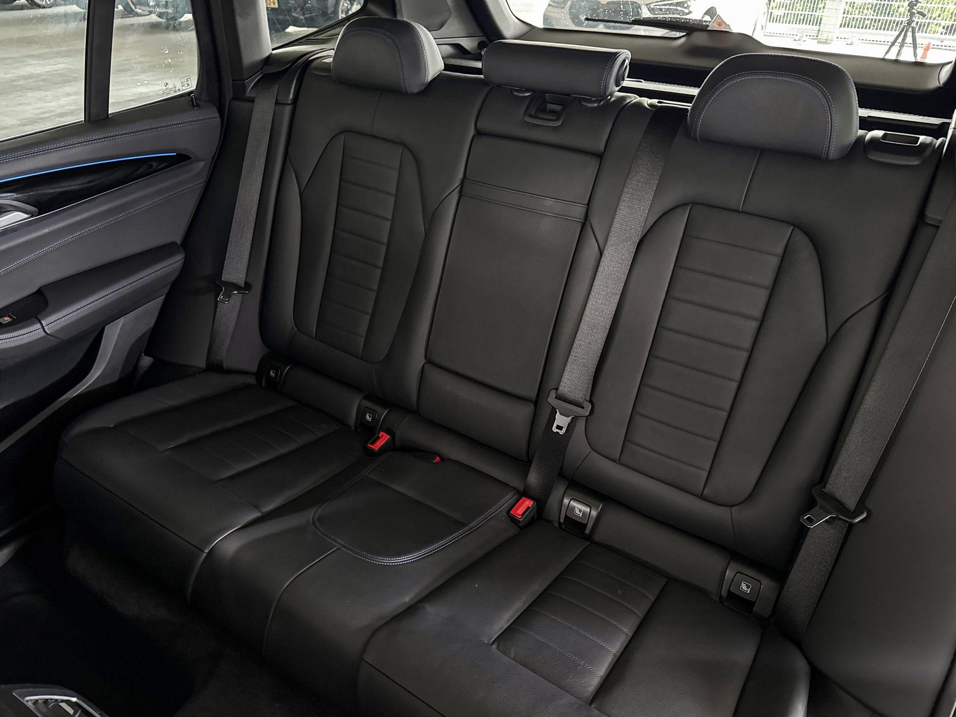 Foto van BMW Ix3