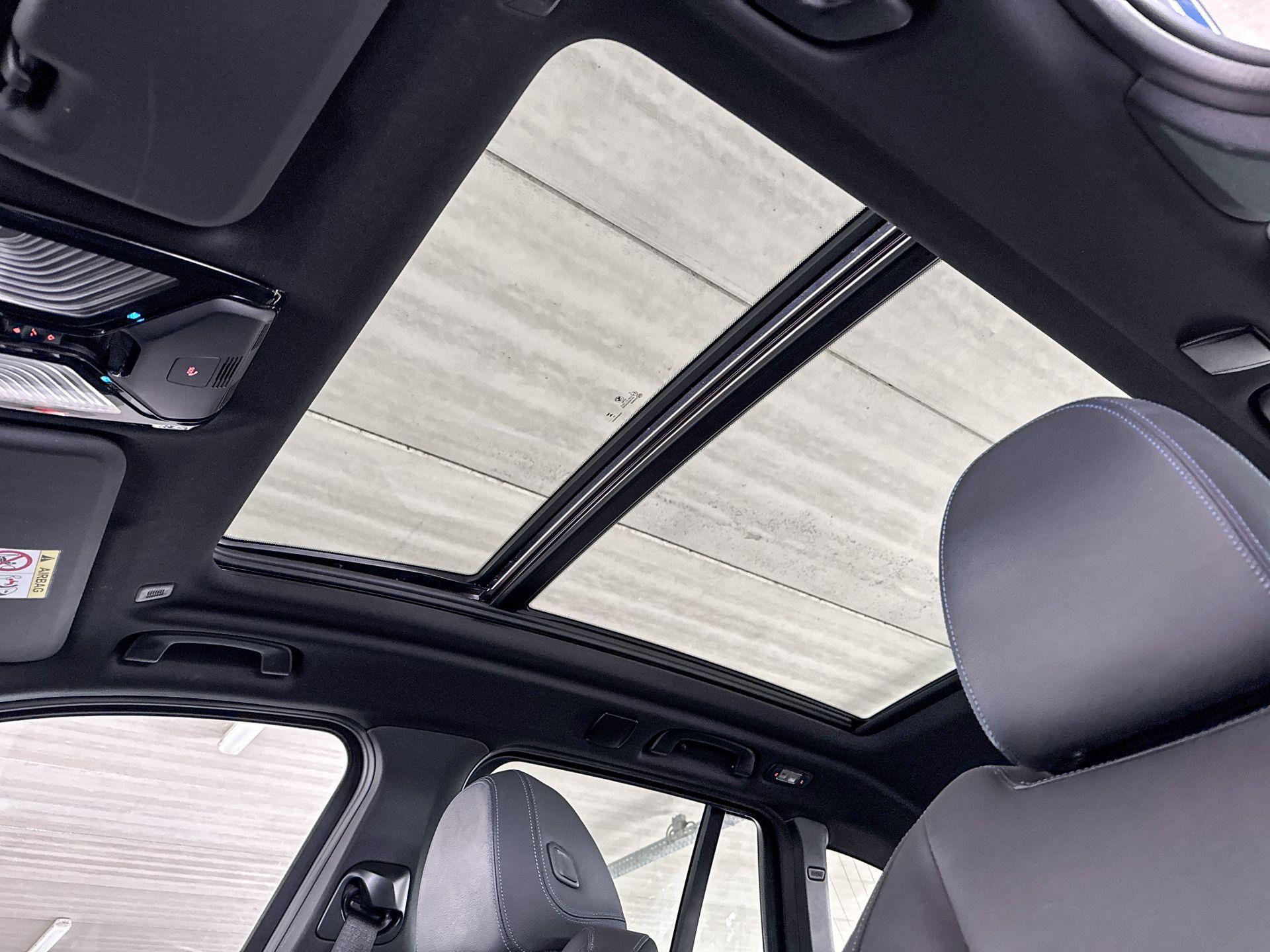 Foto van BMW Ix3