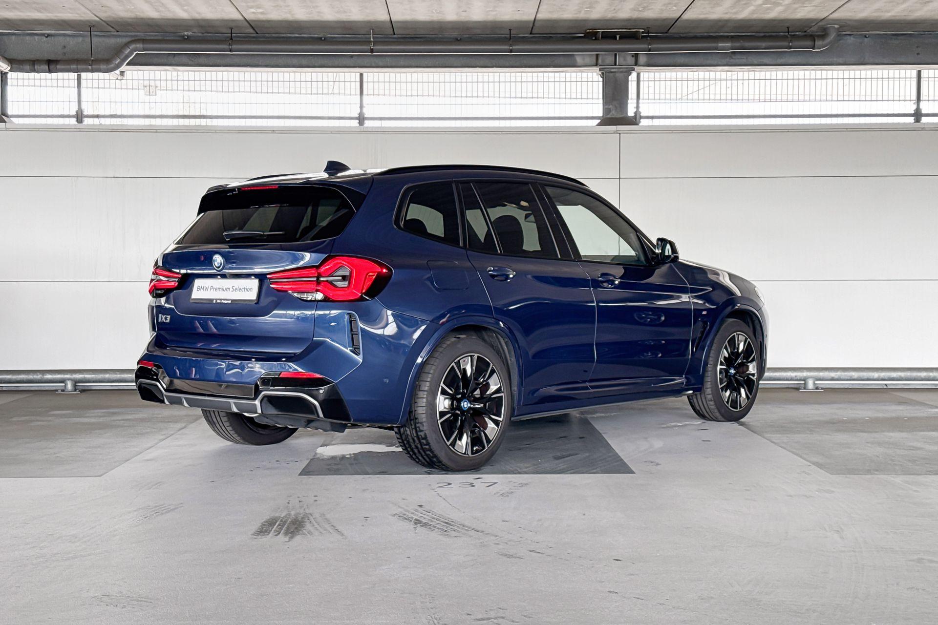 Foto van BMW Ix3