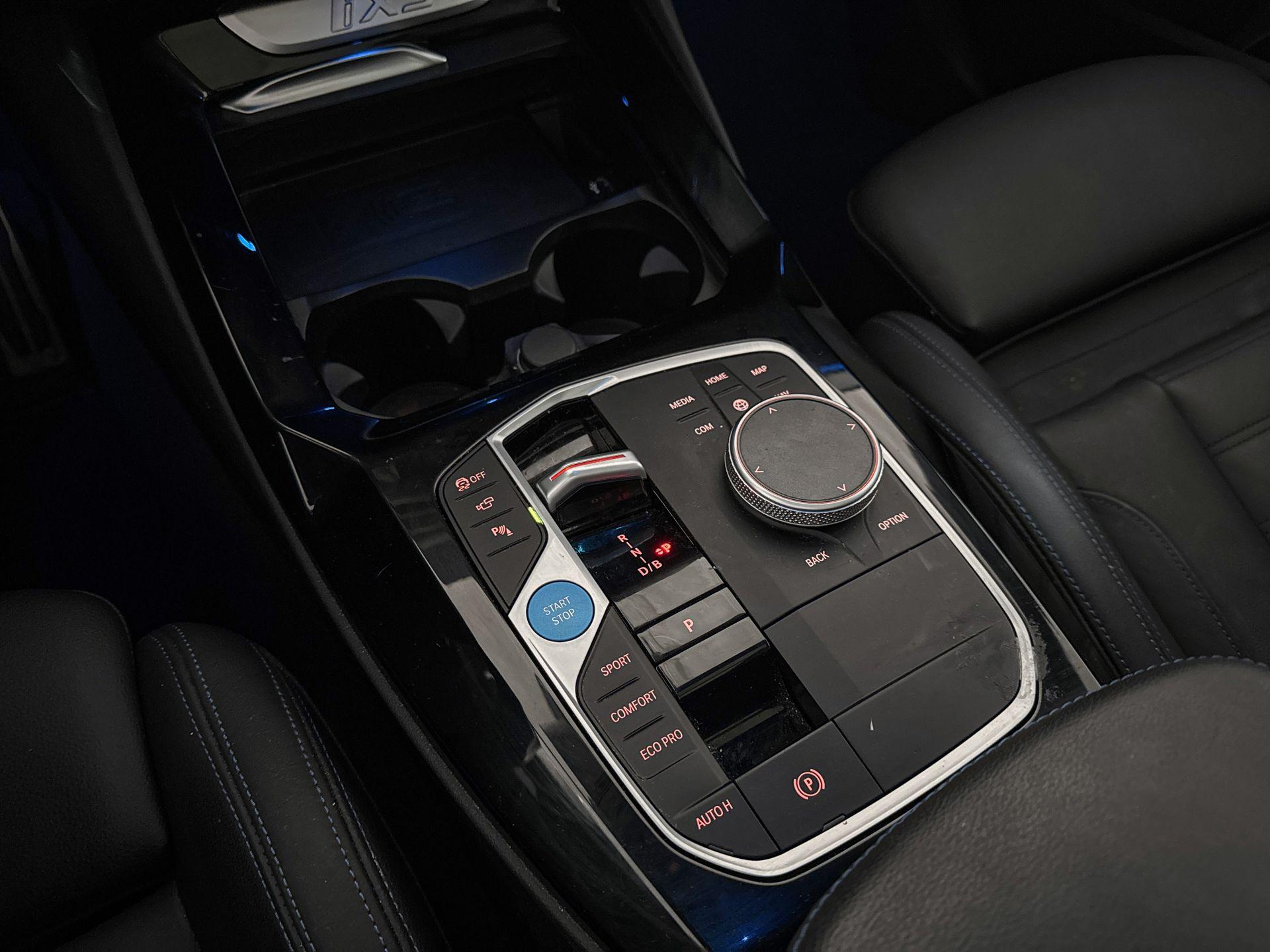 Foto van BMW Ix3