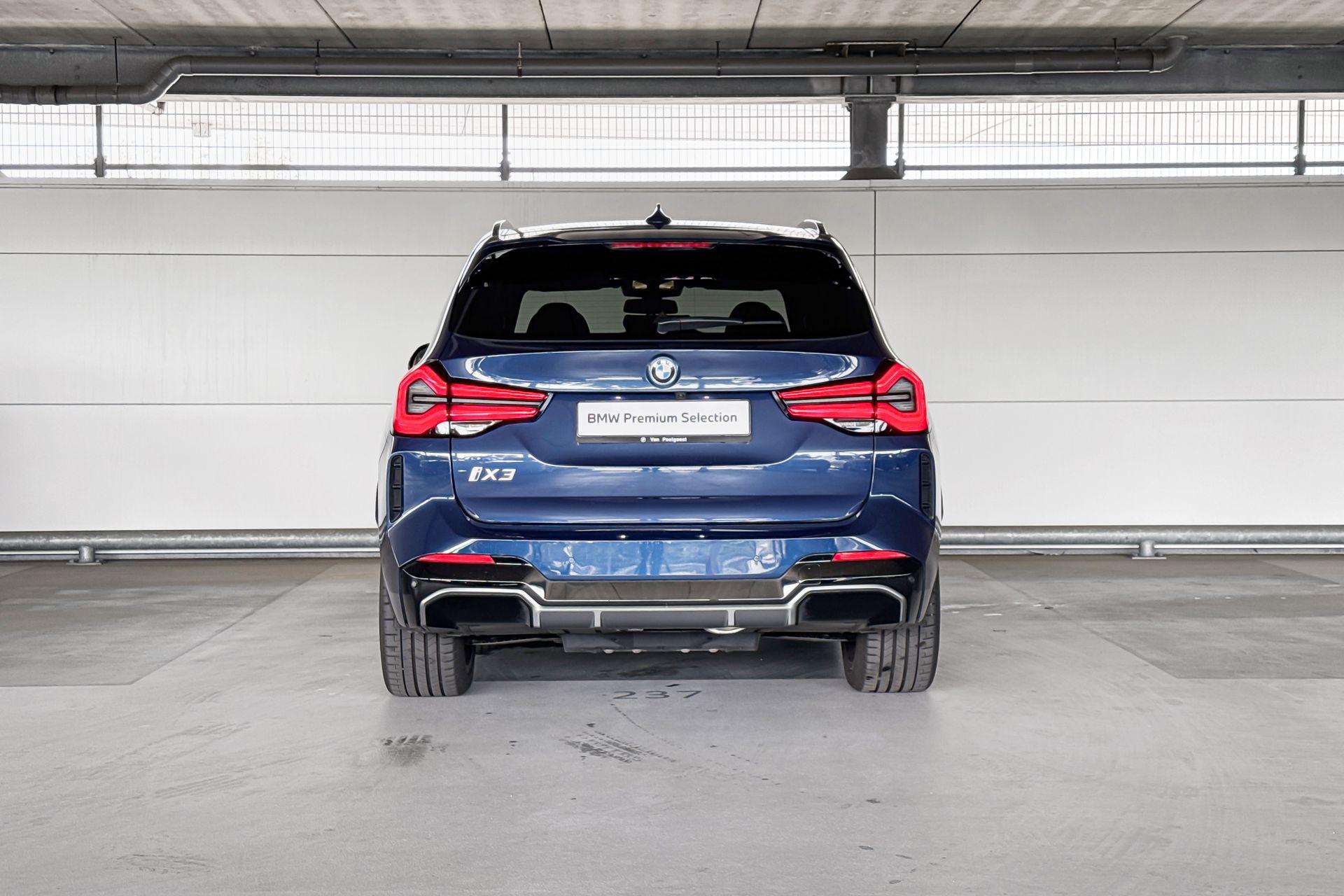 Foto van BMW Ix3