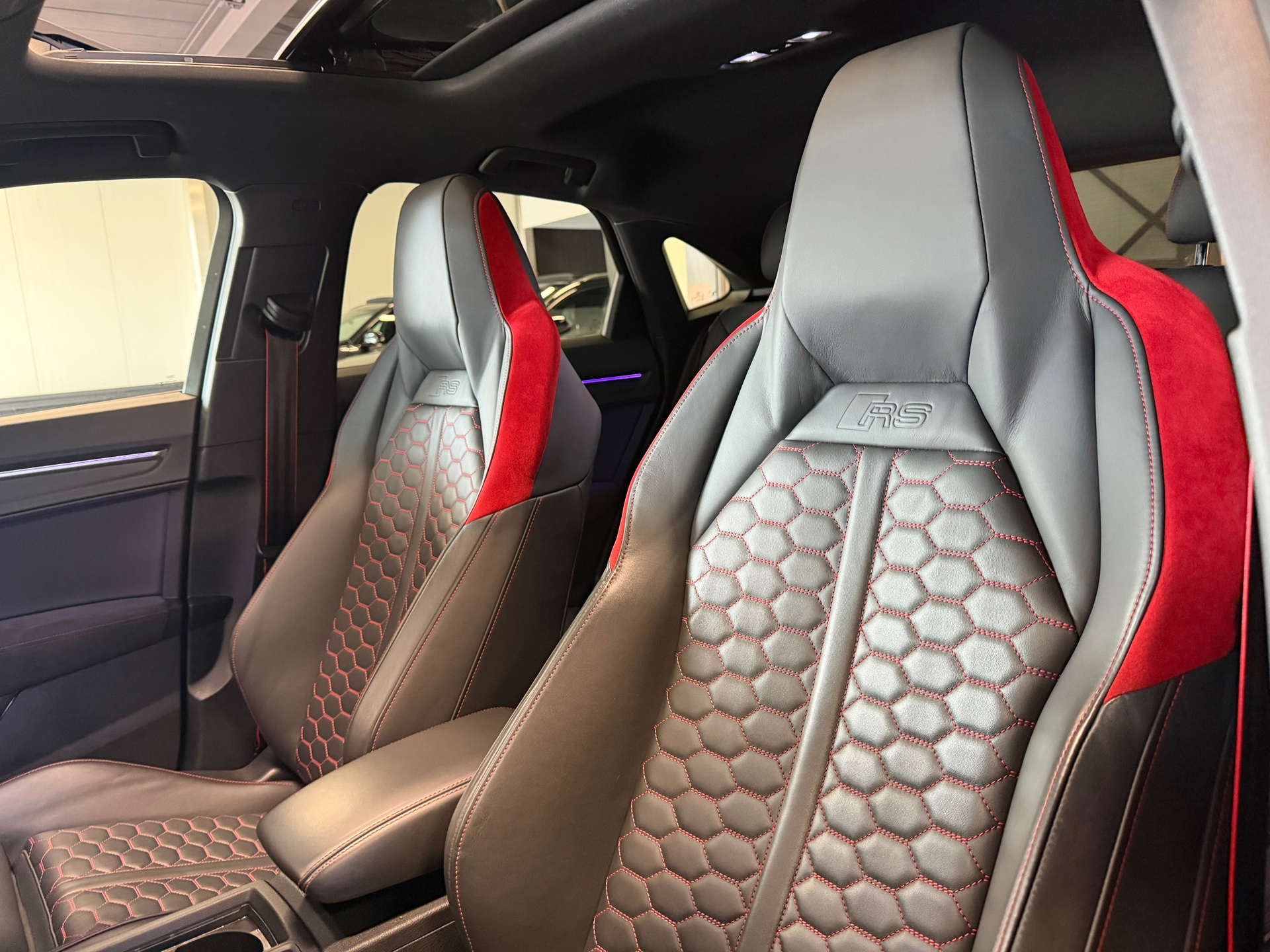 Foto van Audi RS Q3 Sportback