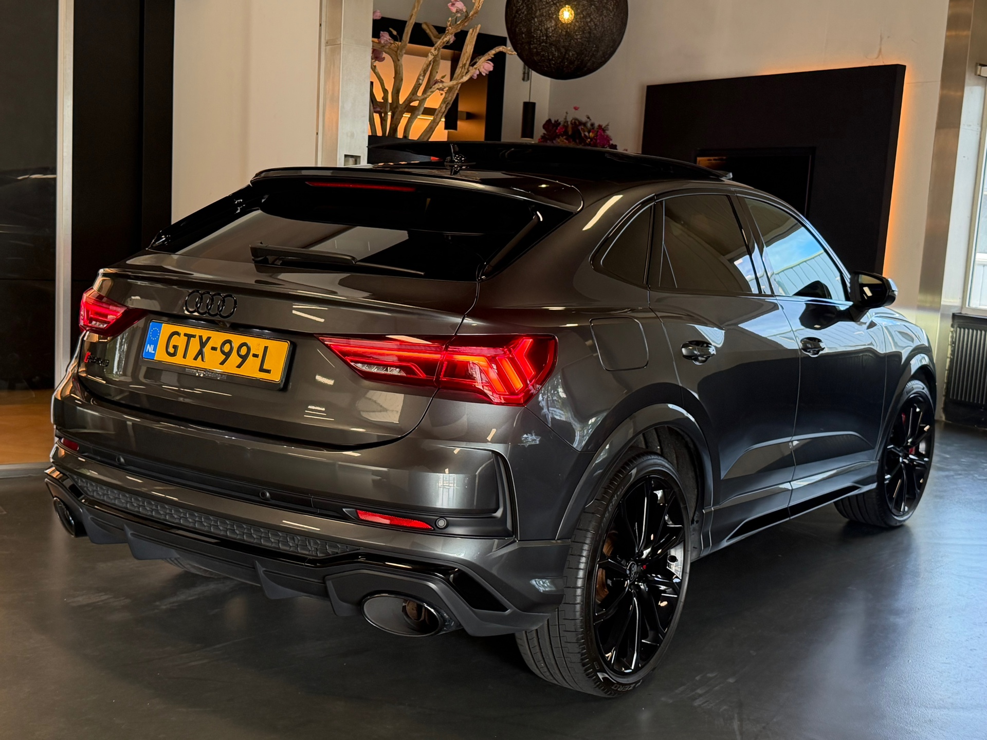 Foto van Audi RS Q3 Sportback