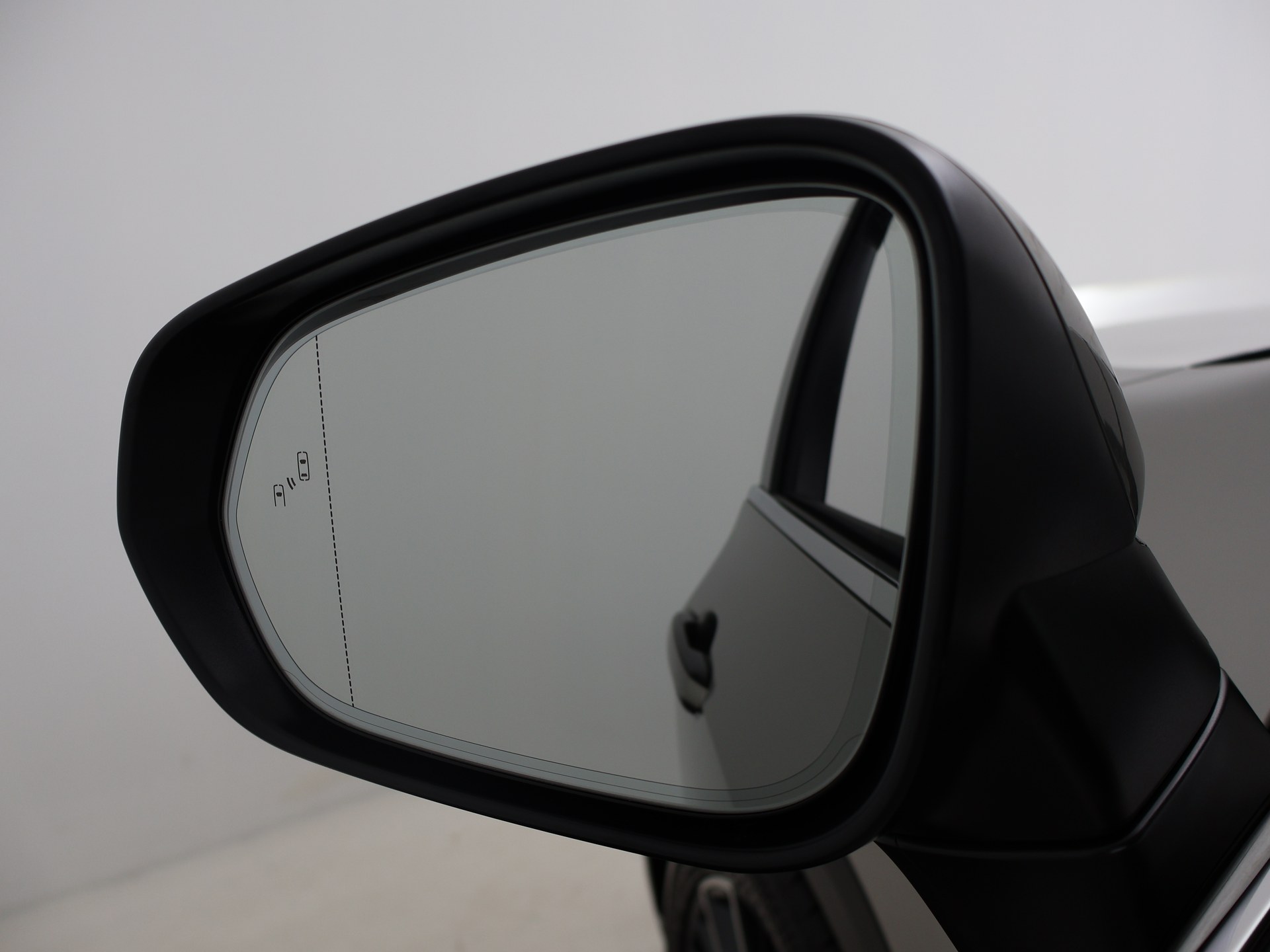 Foto van Lexus Lexus Nx450h+
