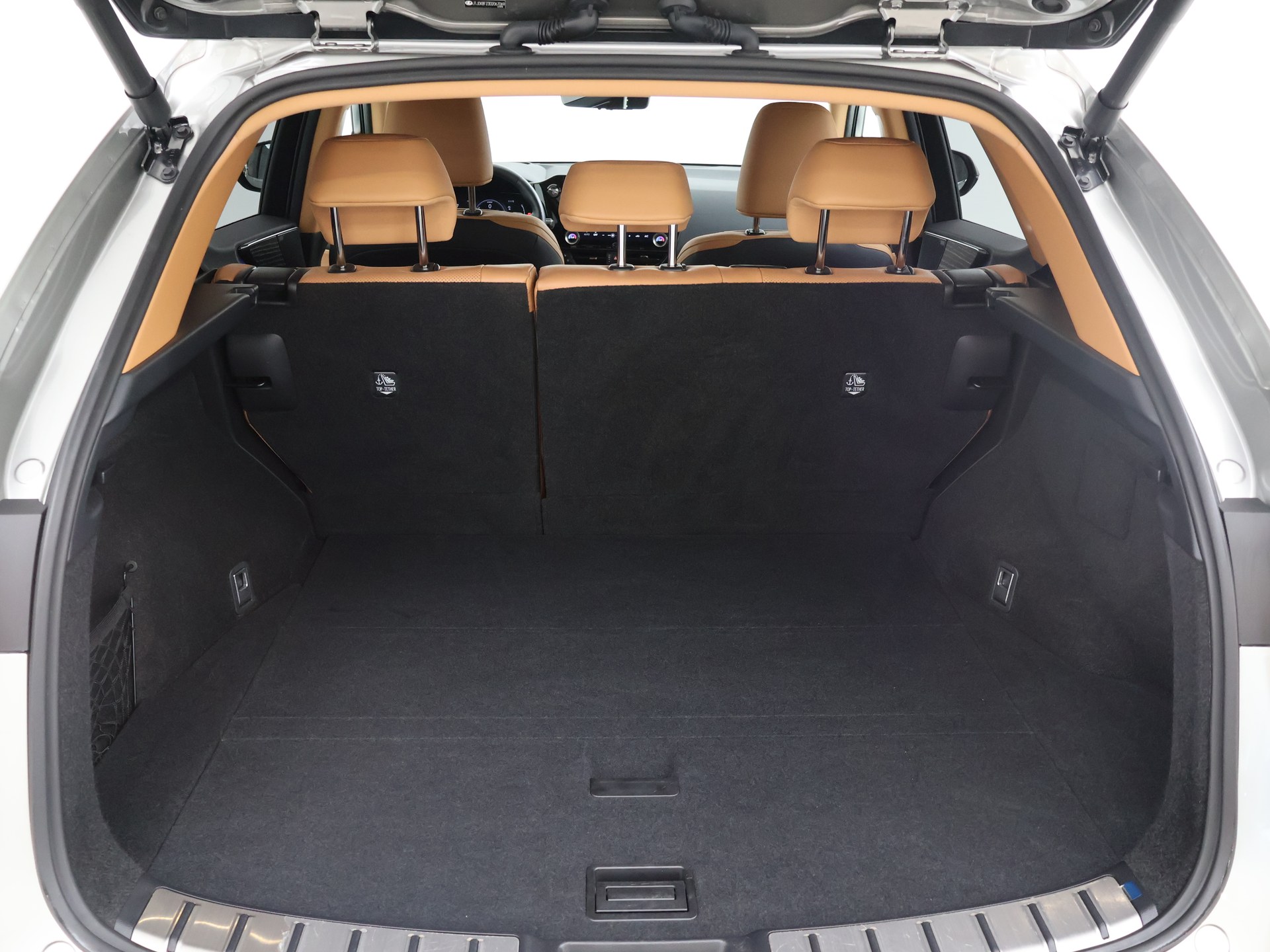 Foto van Lexus Lexus Nx450h+