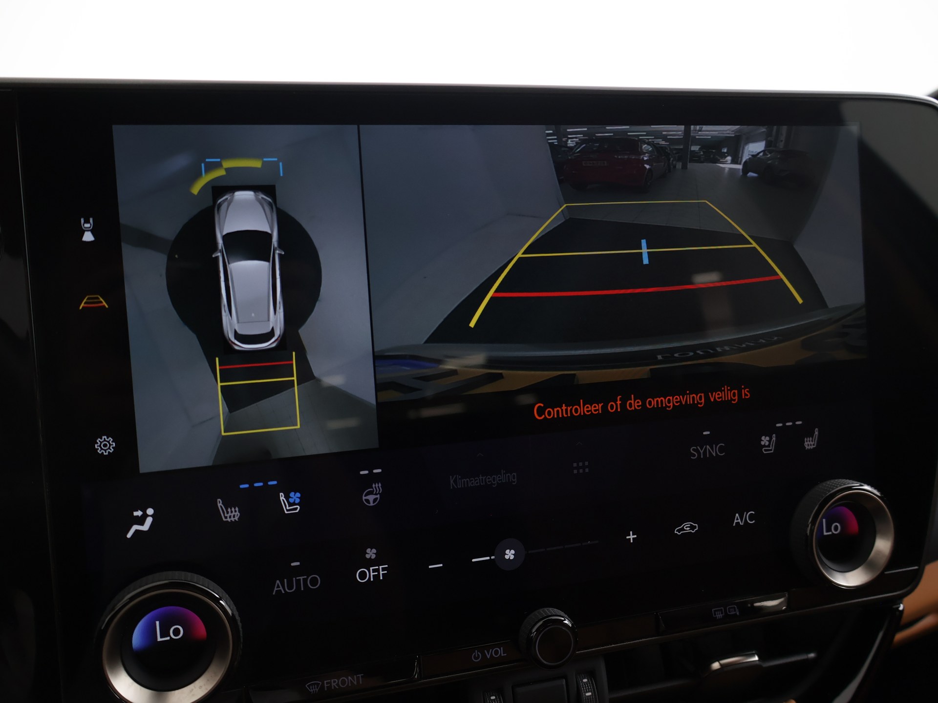 Foto van Lexus Lexus Nx450h+