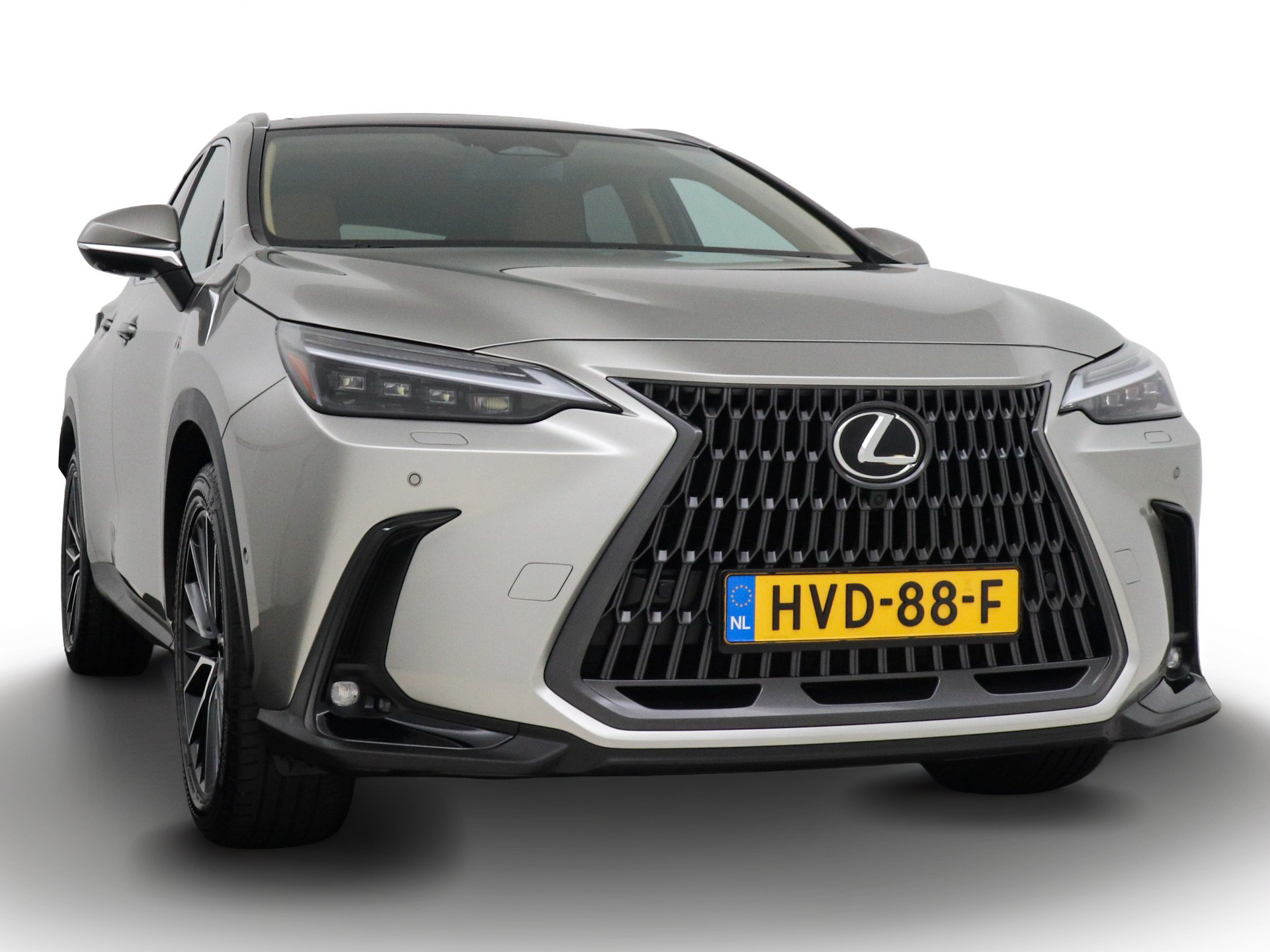 Foto van Lexus Lexus Nx450h+