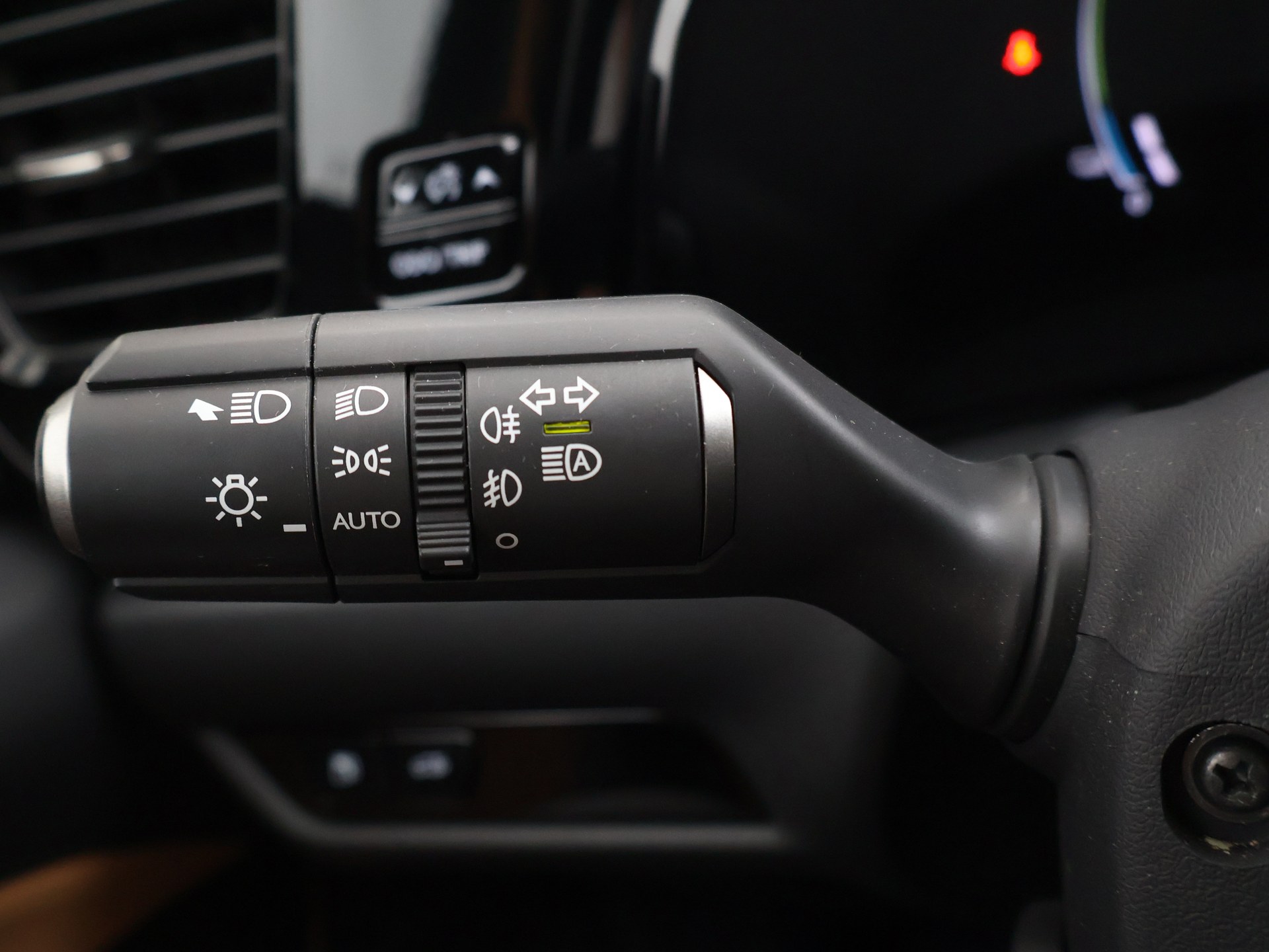 Foto van Lexus Lexus Nx450h+